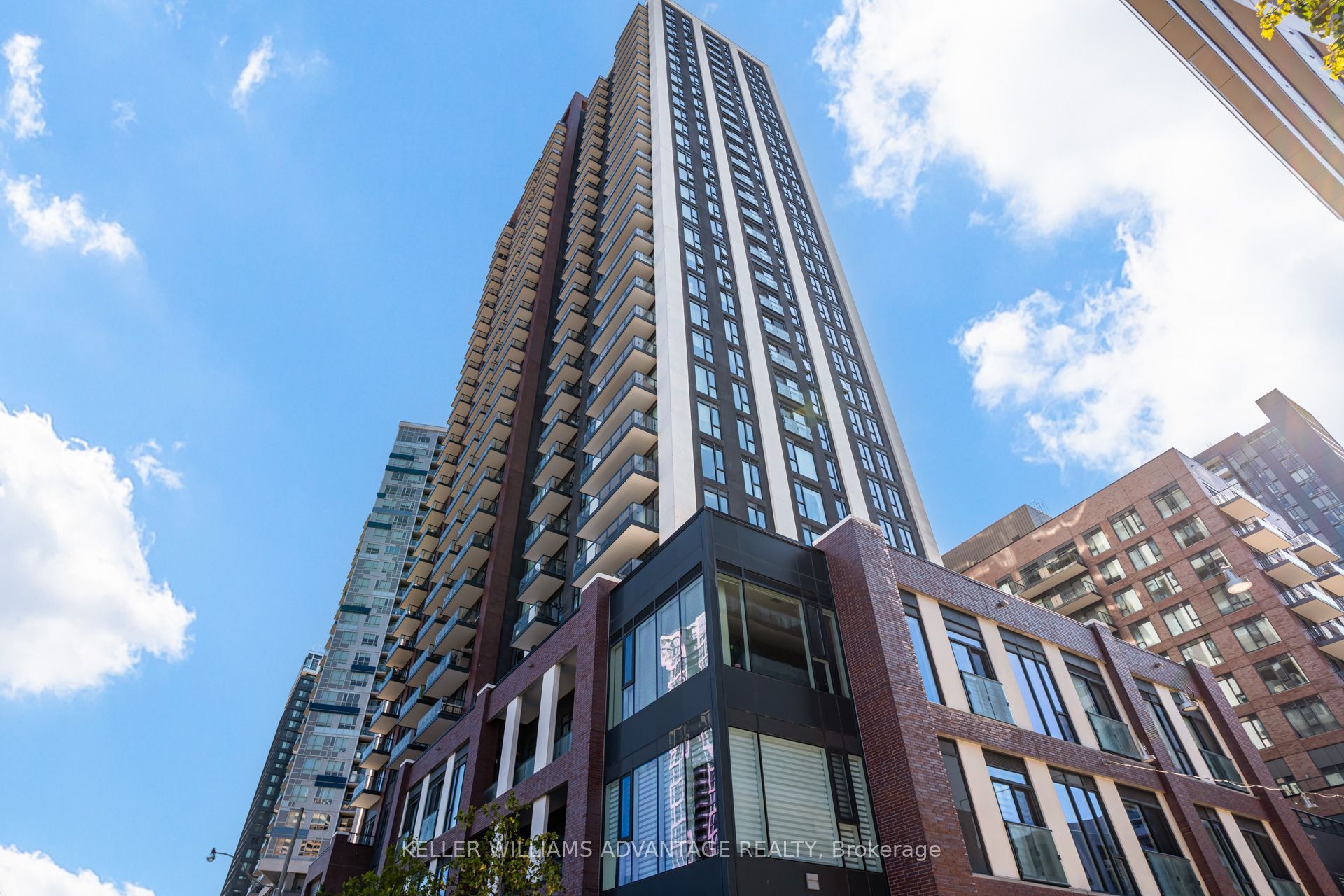 130 River Street 2607, Toronto, ON M5A 0R8