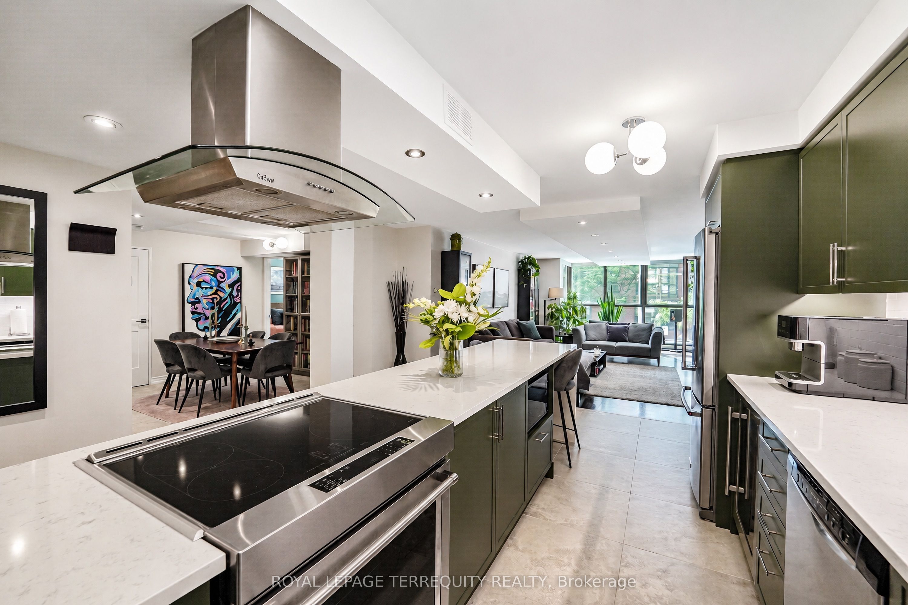 35 Church Street 208, Toronto, ON M5E 1T3 photo 5