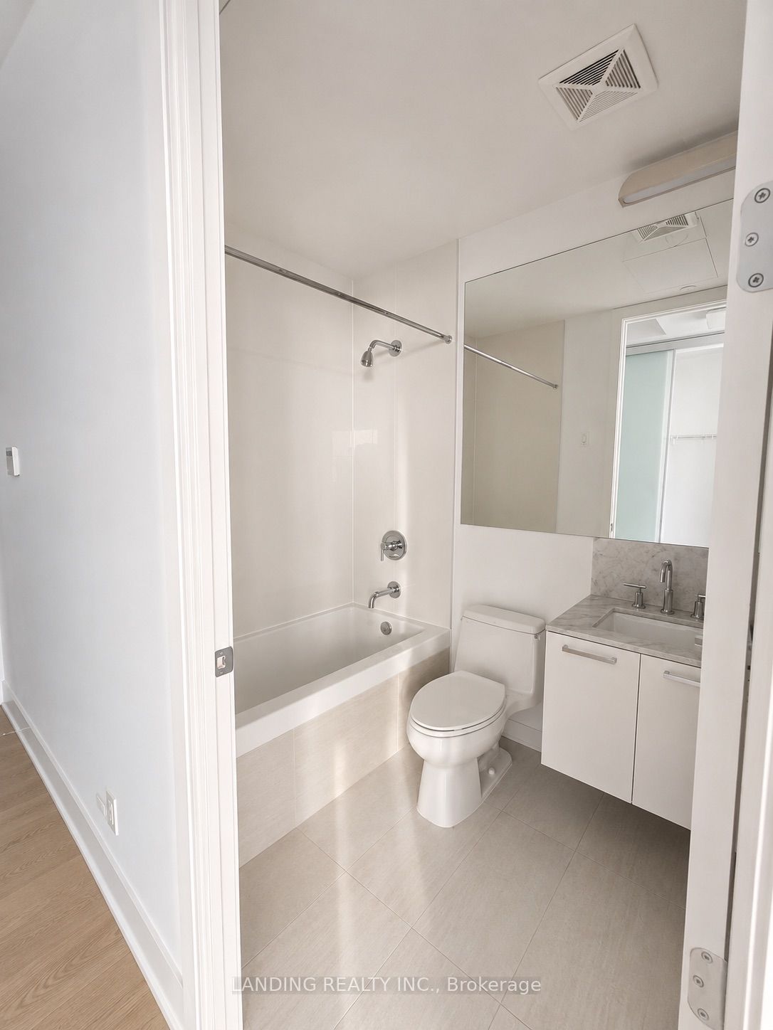 42 Charles Street E LPH4806, Toronto, ON M4Y 1N3 photo 5