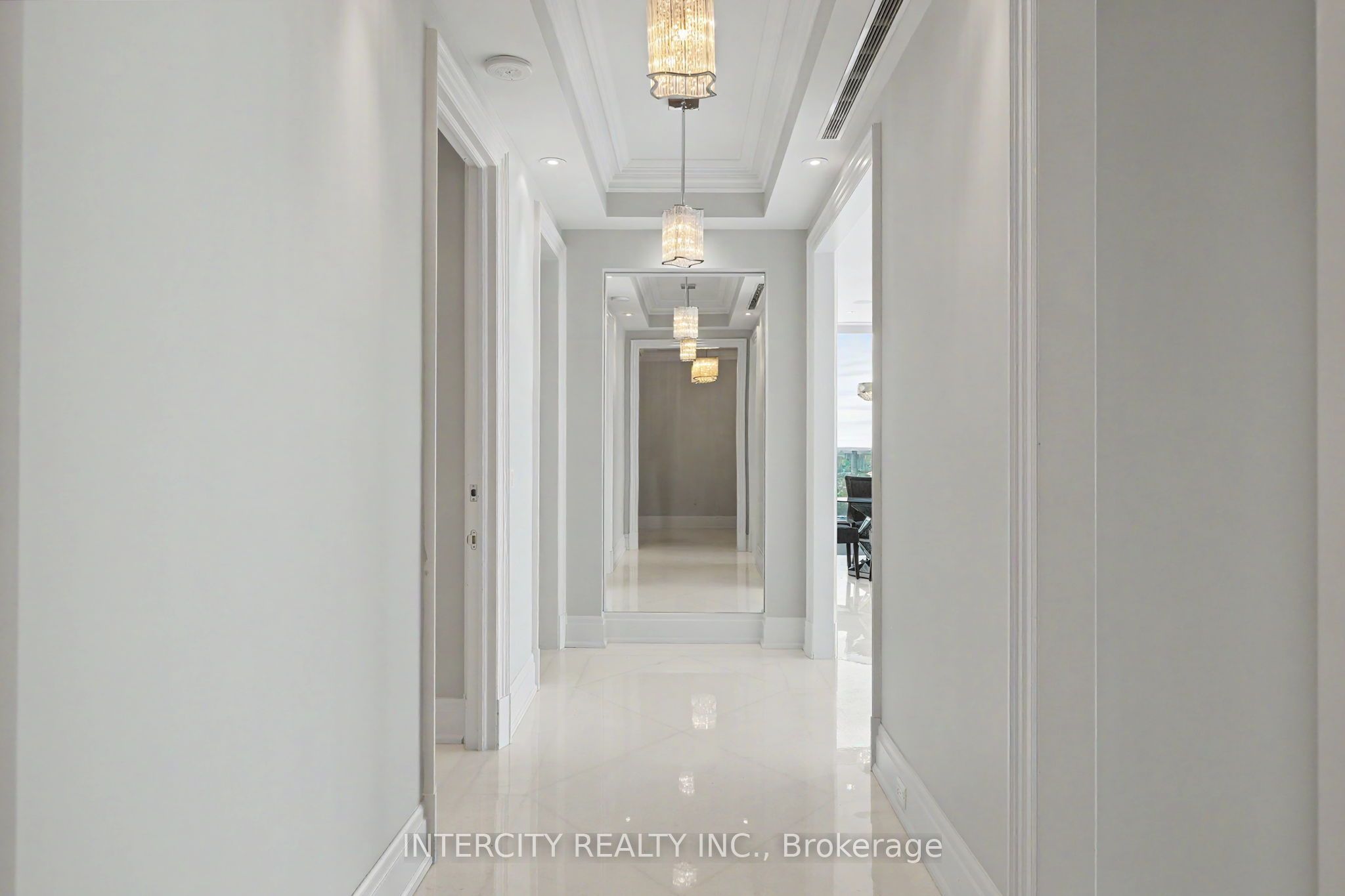 50 Yorkville Avenue 4001, Toronto, ON M4W 0A3 photo 4