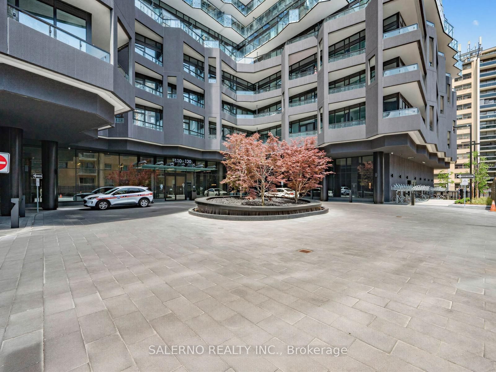 120 Broadway Avenue 1702, Toronto, ON M4P 0E9 photo 2