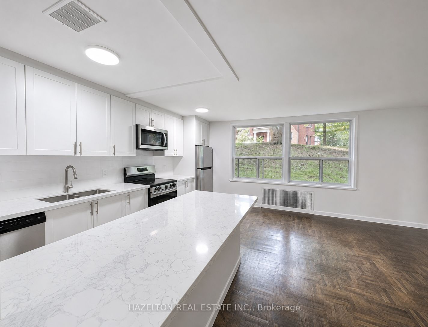 4 Sherbourne Street N 107, Toronto, ON M4W 2T1 photo 5