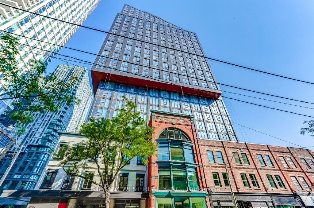 100 Queen Street E 2808, Toronto, ON M5C 0B5