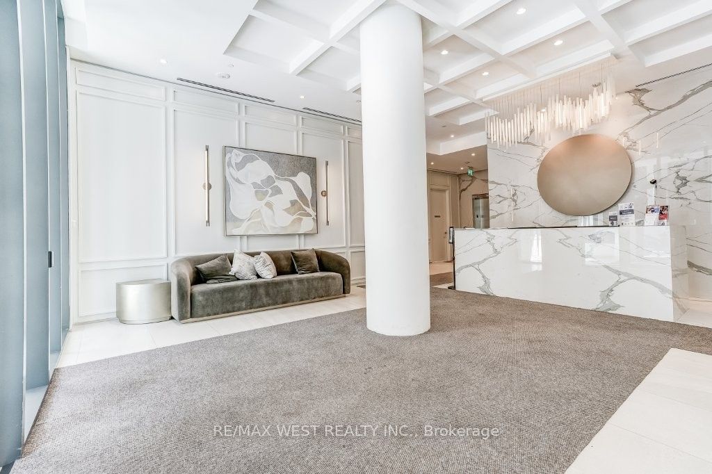 100 Queen Street E 2808, Toronto, ON M5C 0B5 photo 3
