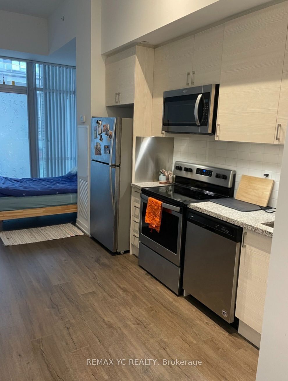 621 Sheppard Avenue E 111, Toronto, ON M2K 0G4 photo 3