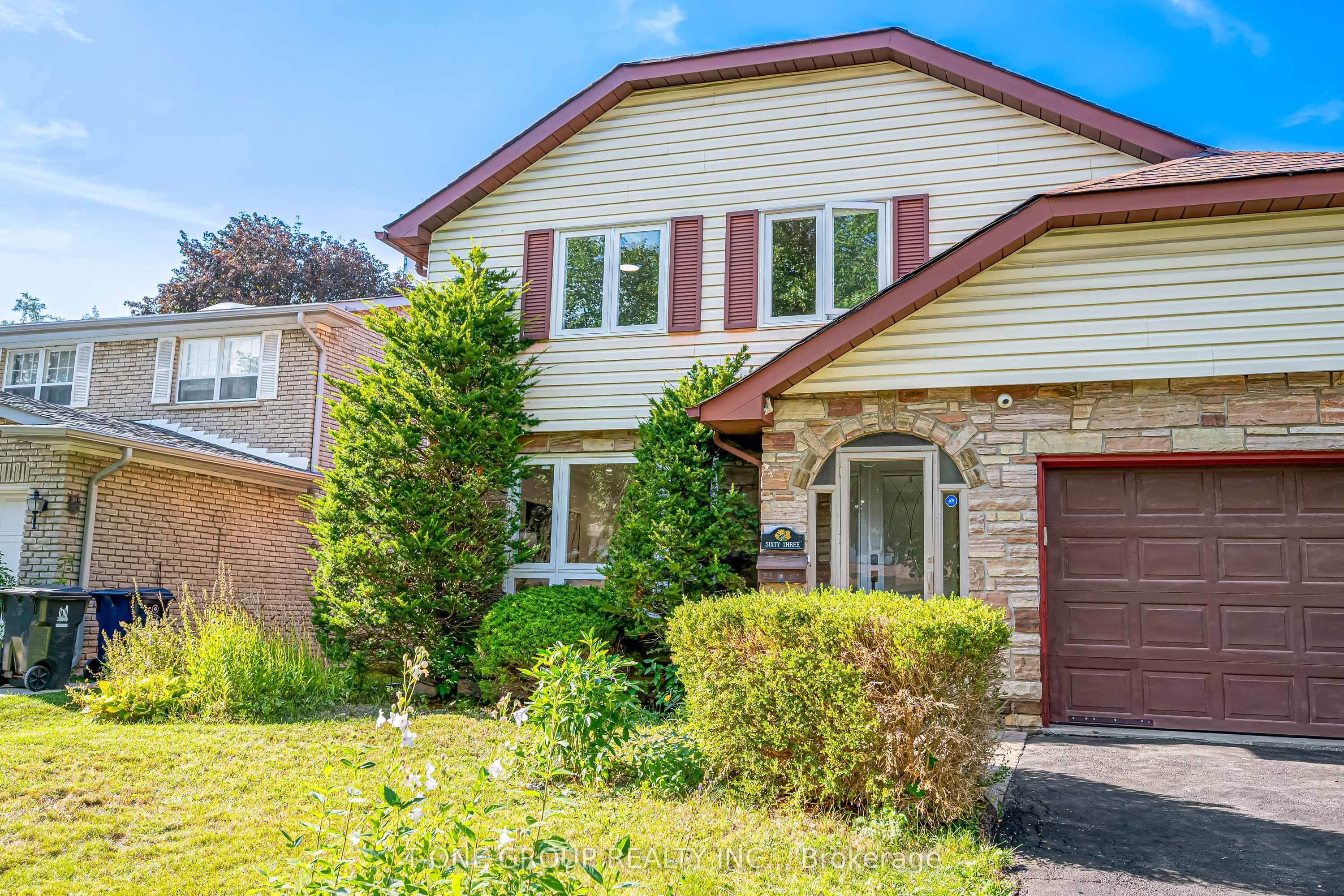 63 Hobart Drive, Toronto, ON M2J 3J8 photo 2