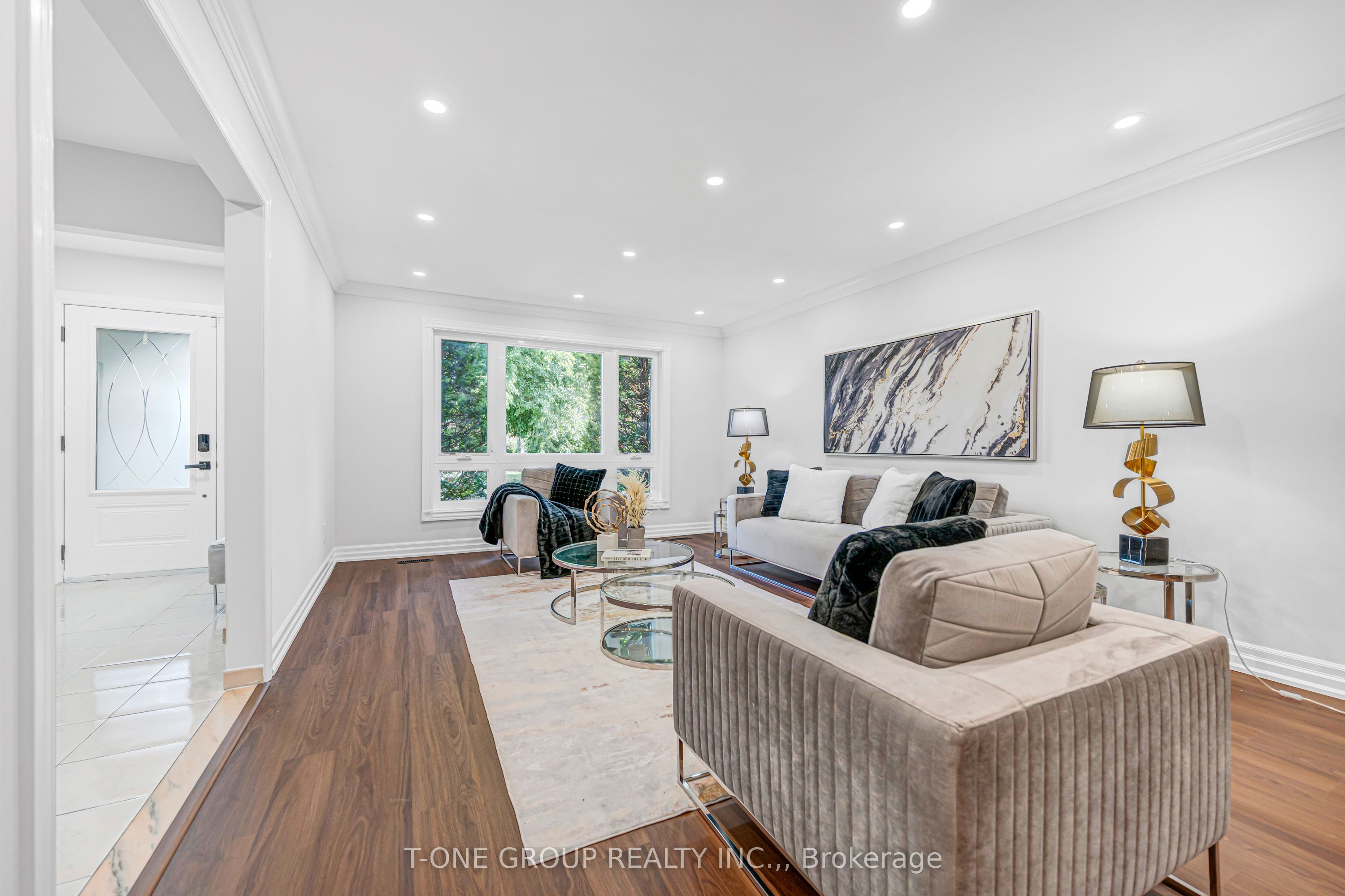 63 Hobart Drive, Toronto, ON M2J 3J8 photo 5