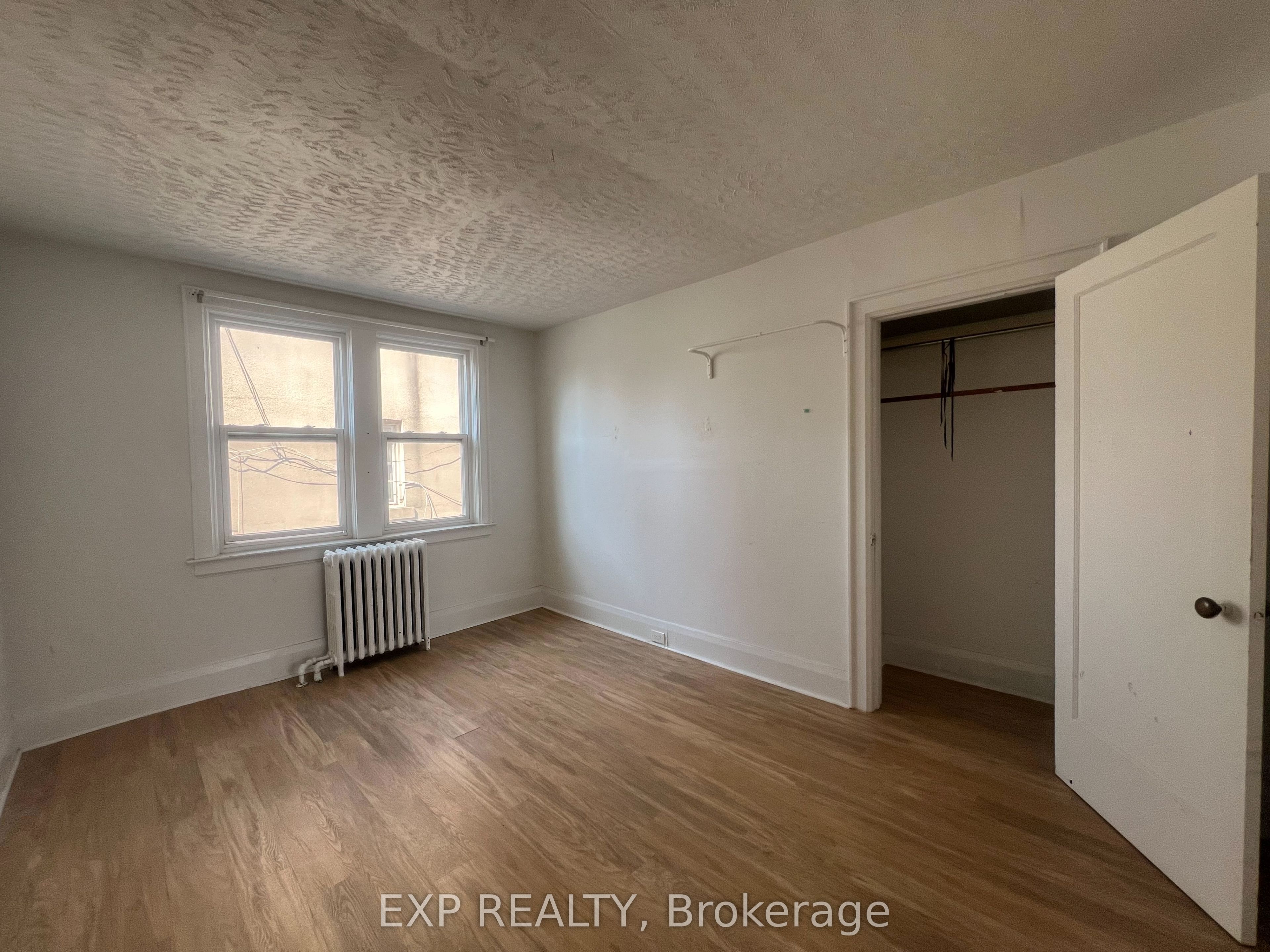 102 Greensides Avenue 6, Toronto, ON M6C 1B9 photo 4