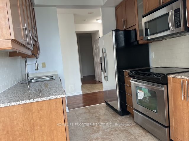 18 Holmes Avenue 1105, Toronto, ON M2N 0E1