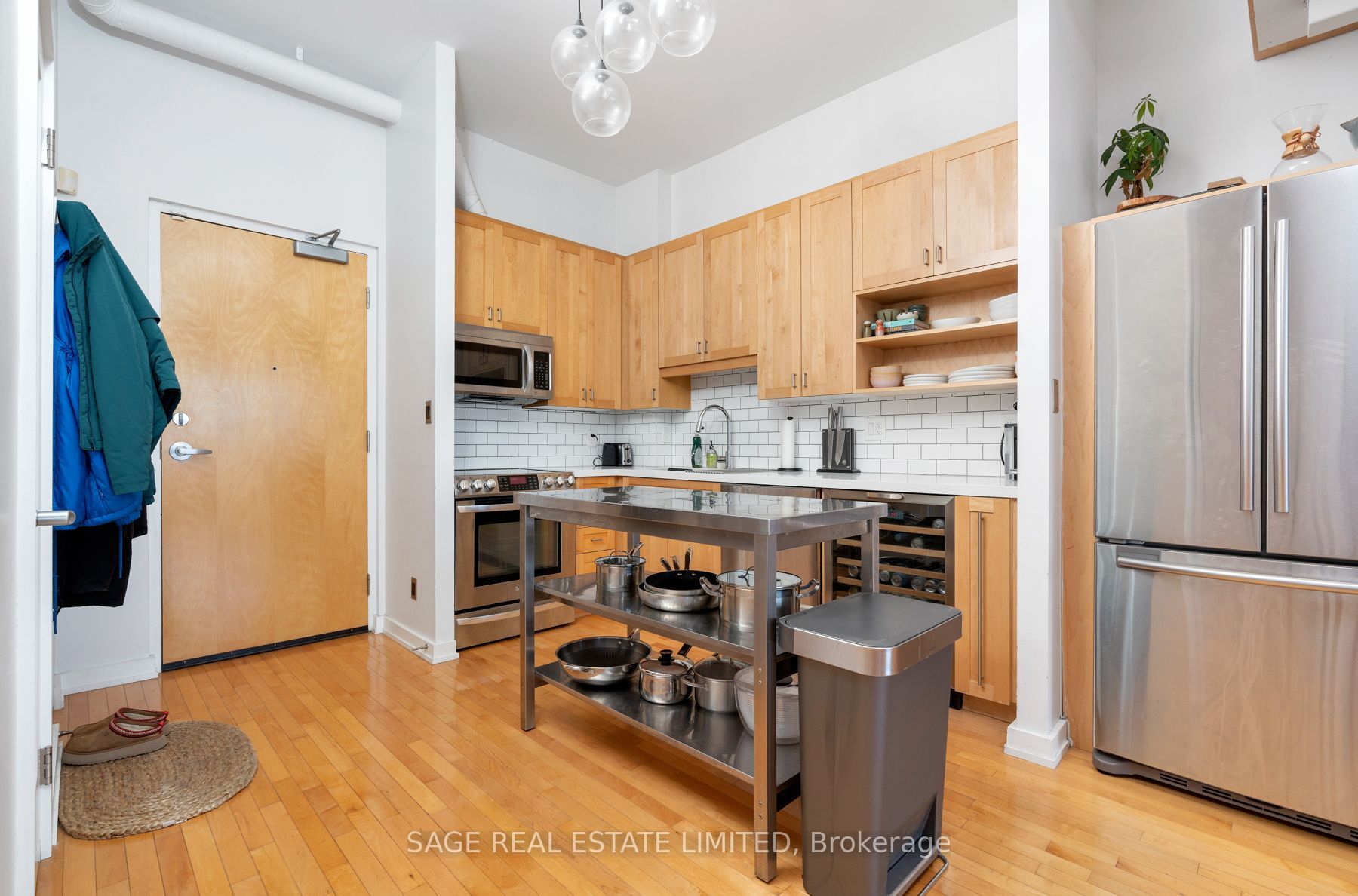 766 King Street W 412, Toronto, ON M5V 1N6 photo 3