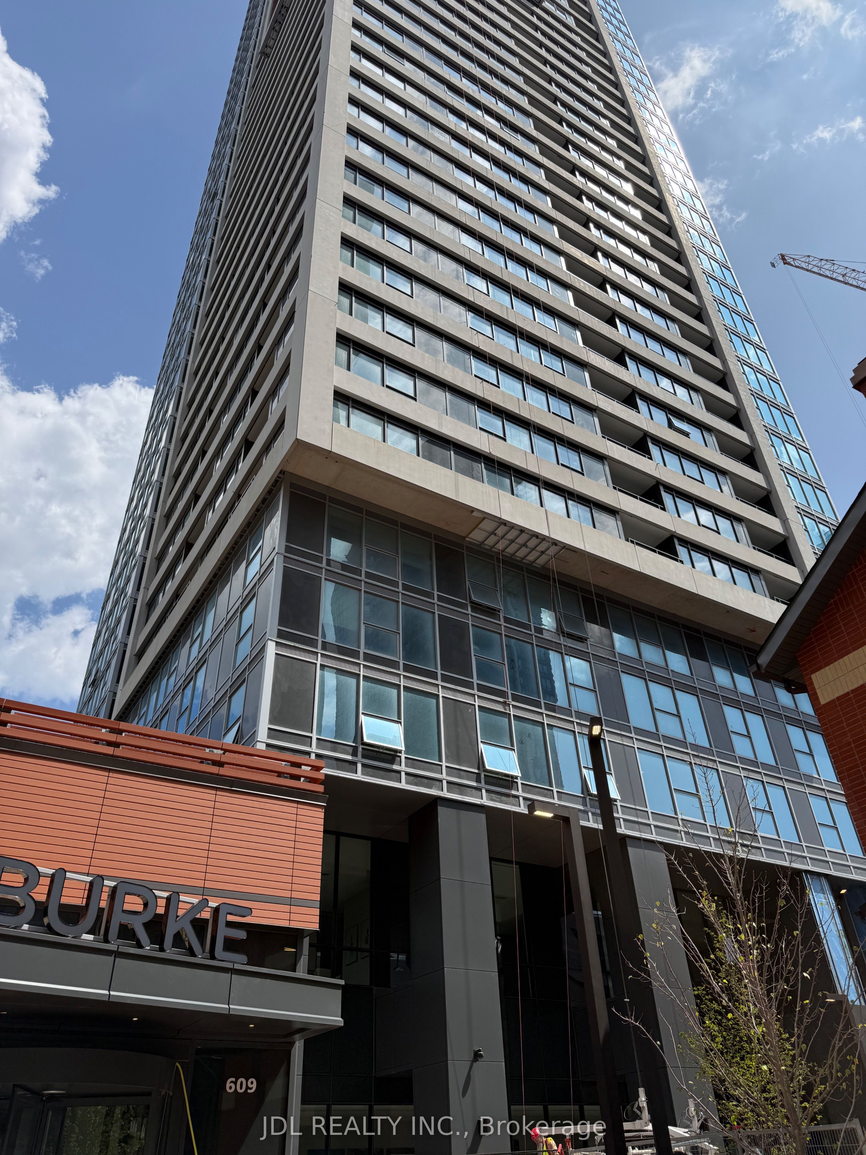 609 Sherbourne Street 4810, Toronto, ON M4X 0A4 photo 2
