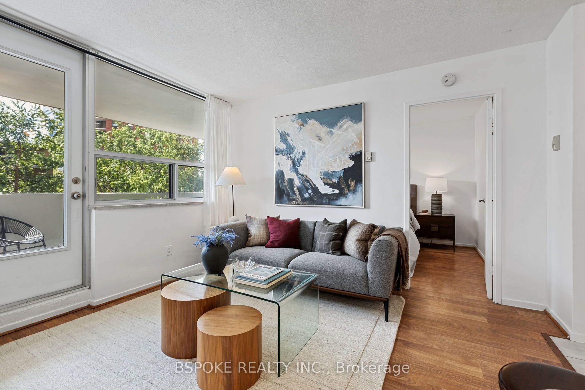 40 Homewood Avenue 609, Toronto, ON M4Y 2K2 photo 2