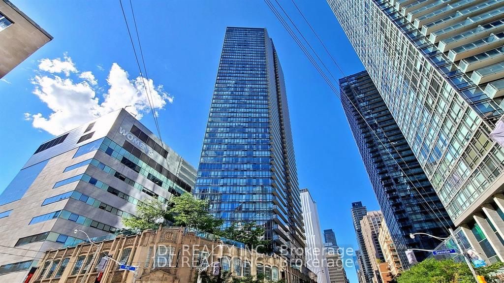 832 Bay Street 3708, Toronto, ON M5S 1Z6