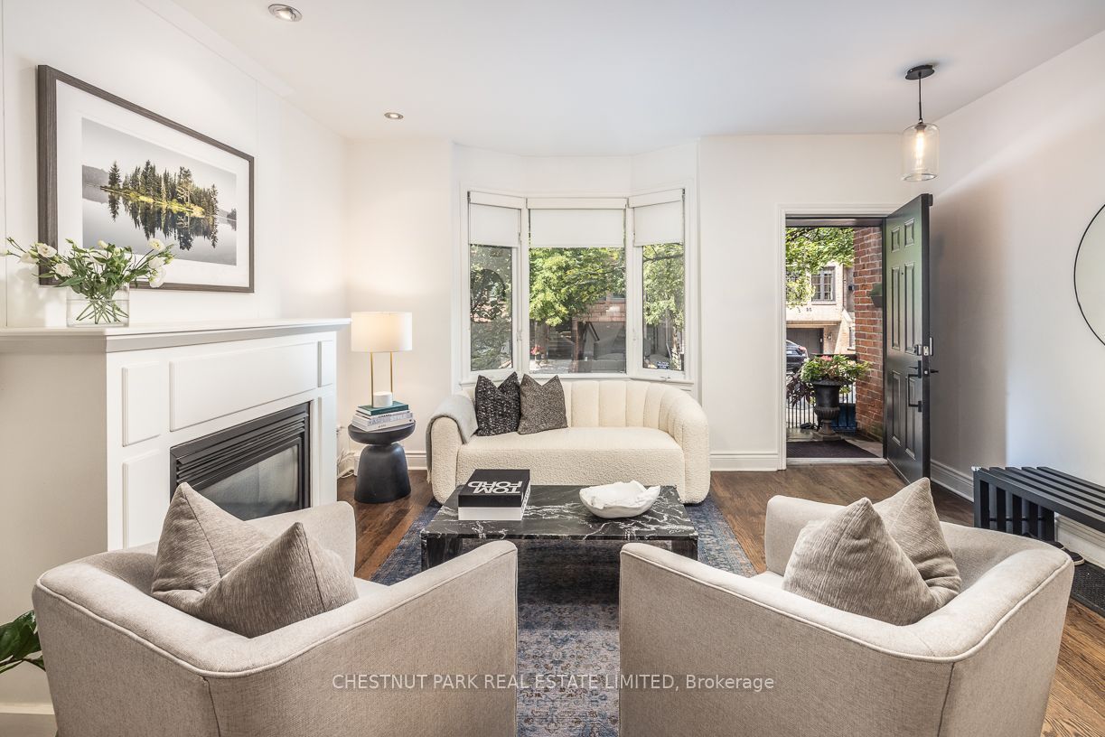 91 Alcorn Avenue, Toronto, ON M4V 1E5 photo 2