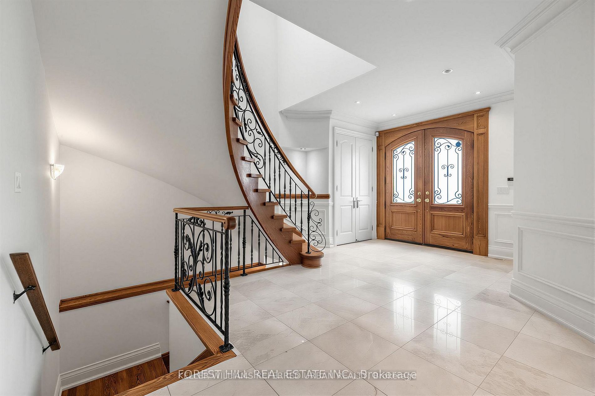 131 Estelle Avenue, Toronto, ON M2N 5H6 photo 4