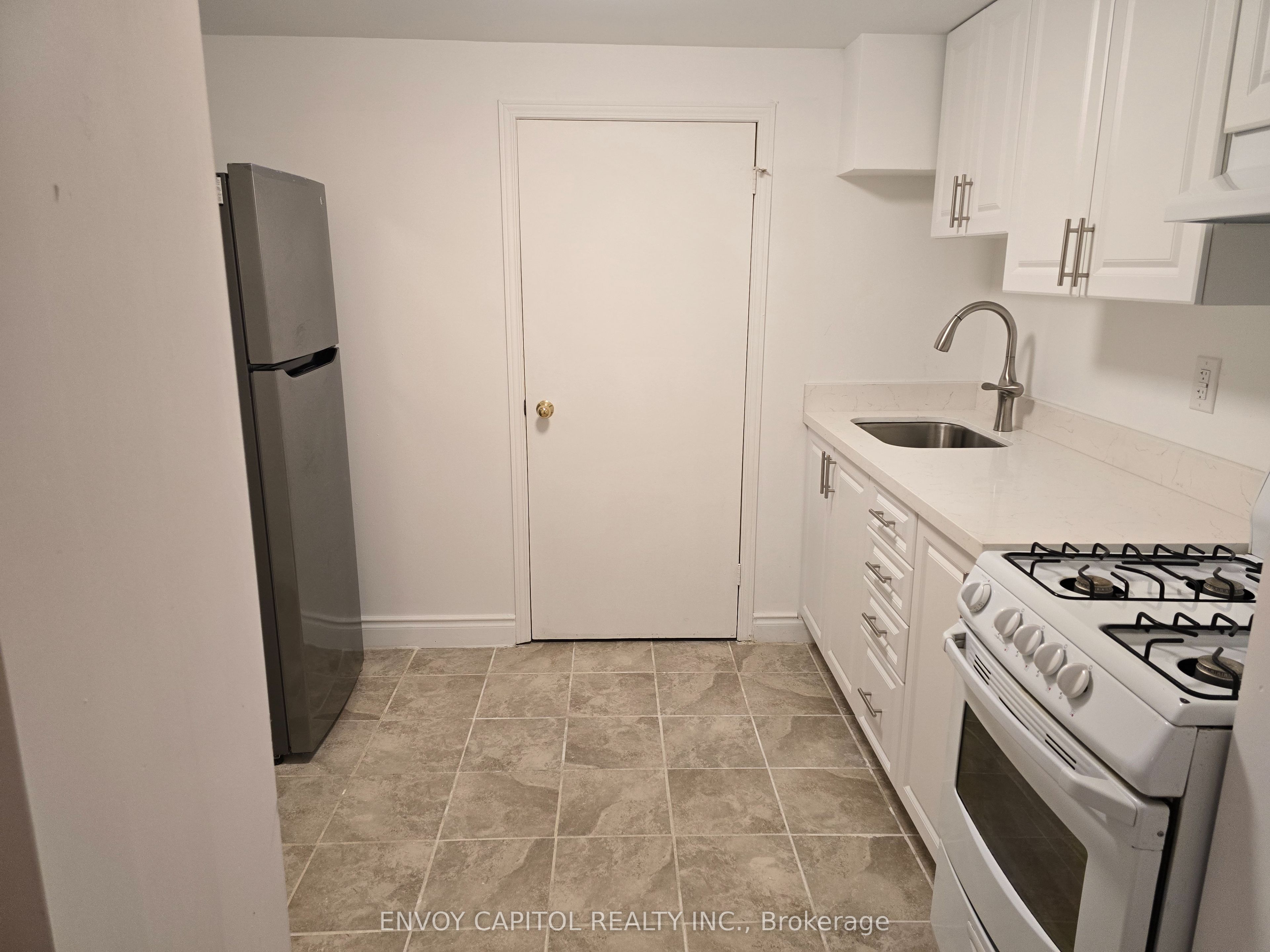 6 Arrowstook Road Basement 1 BR, Toronto, ON M2K 1J9 photo 2