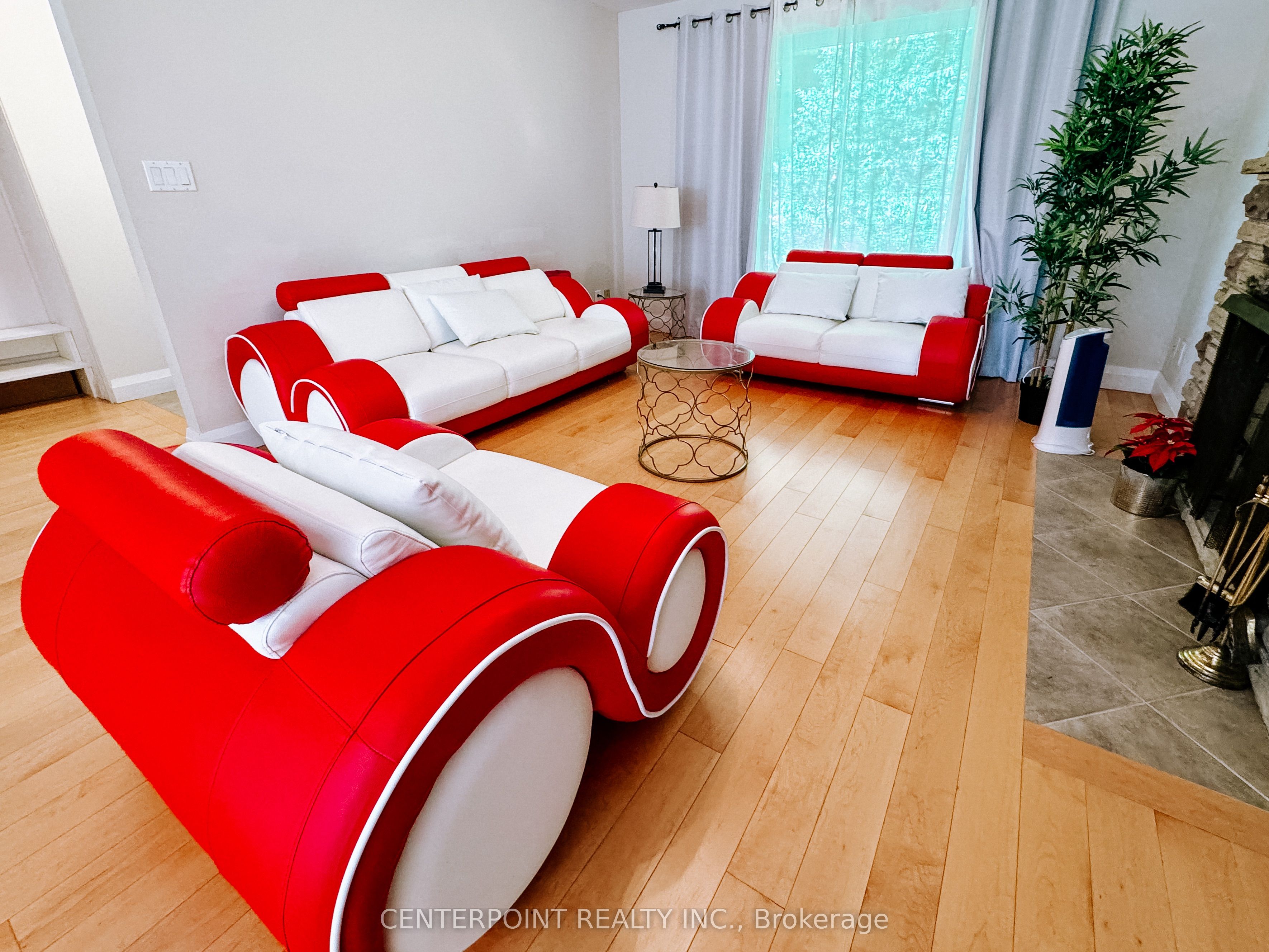 29 Chipping Road Main, Toronto, ON M3B 1L2 photo 3