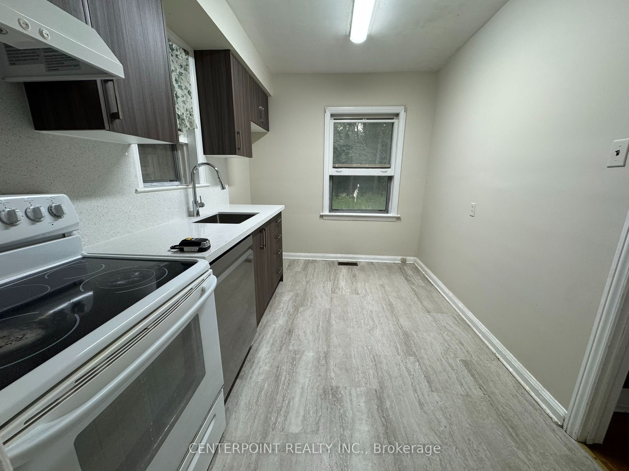 27 Grantbrook Street, Toronto, ON M2R 2E6 photo 3
