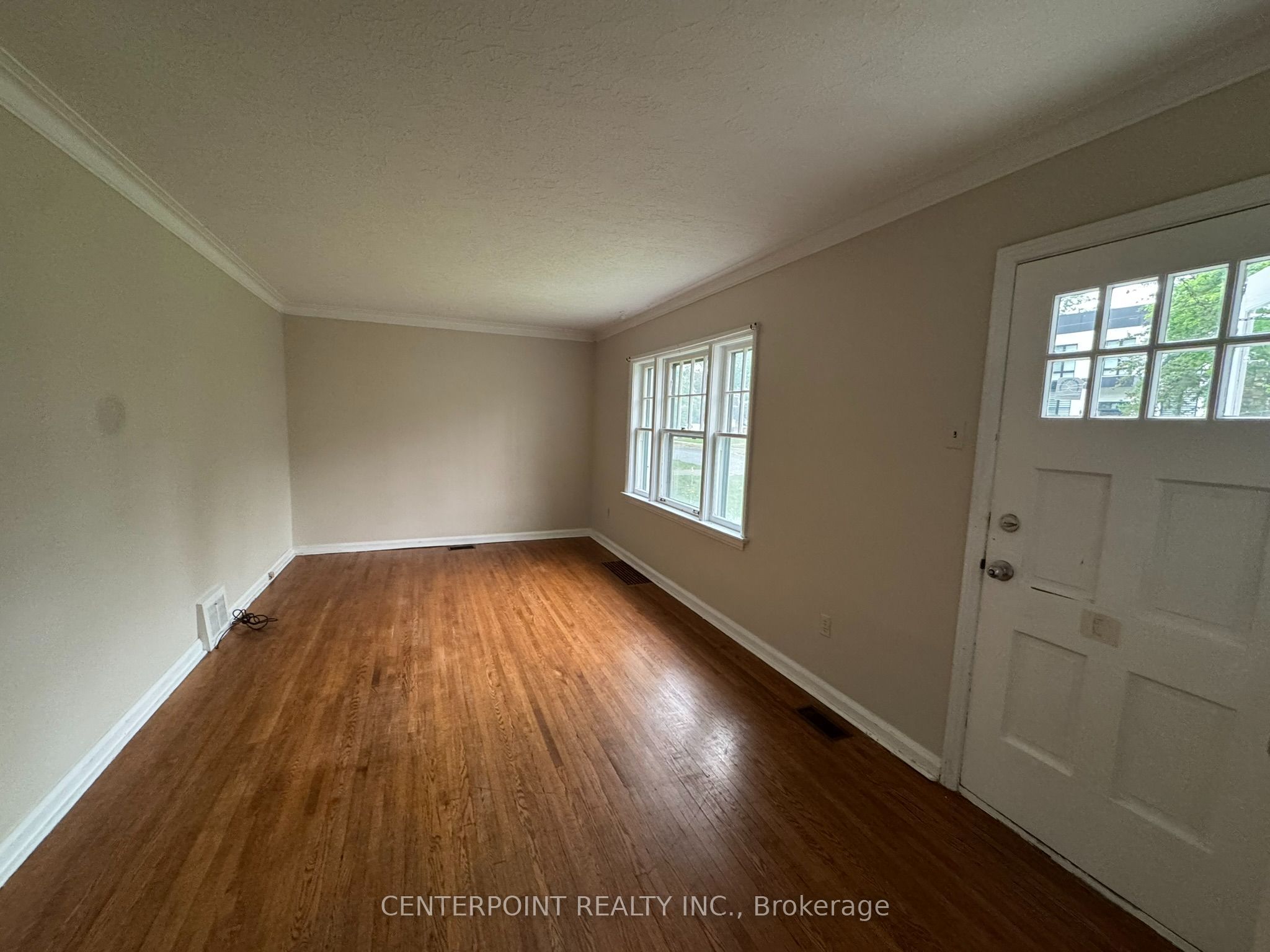 27 Grantbrook Street, Toronto, ON M2R 2E6 photo 4