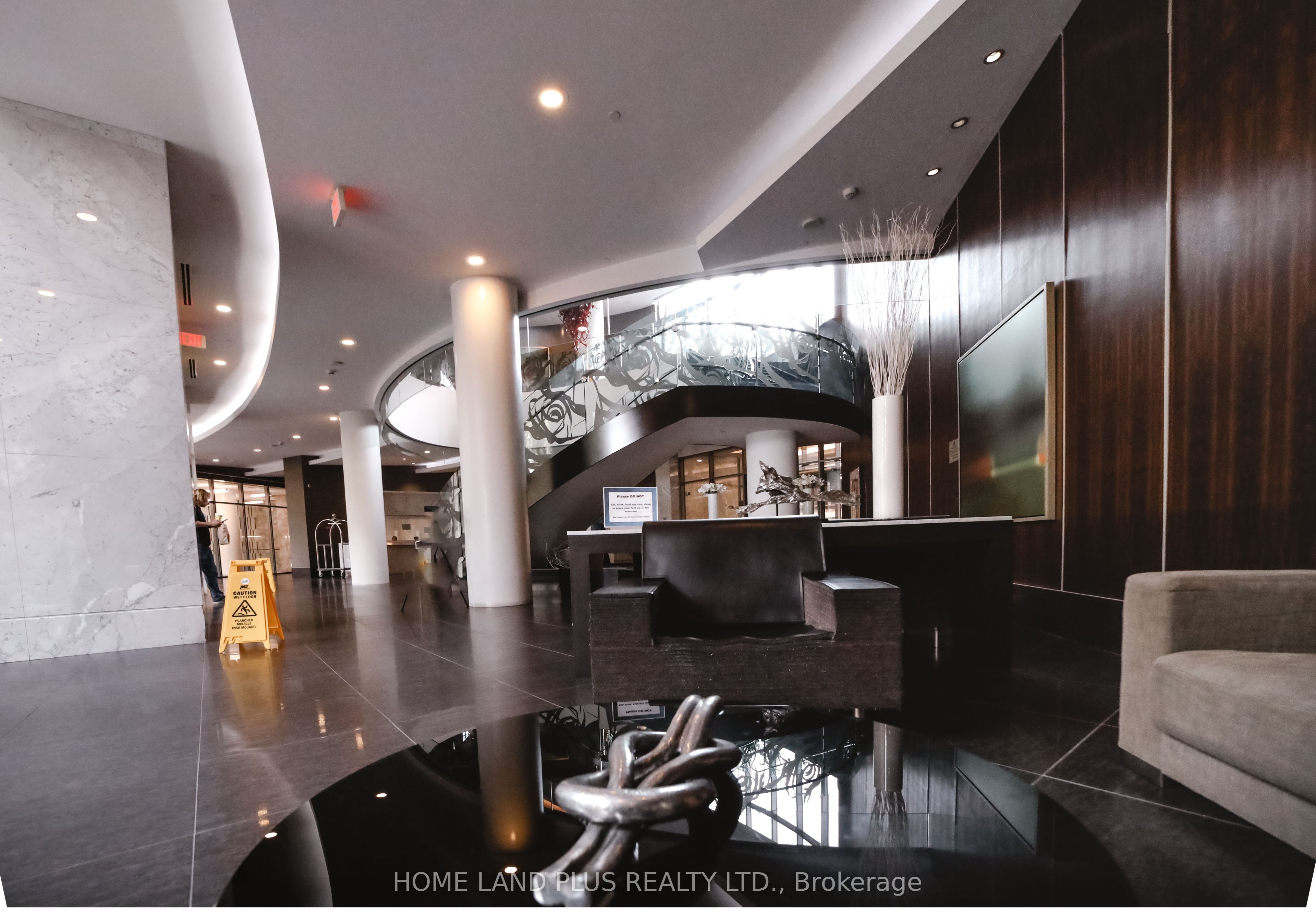 5168 Yonge Street 2111, Toronto, ON M2N 0G1 photo 3