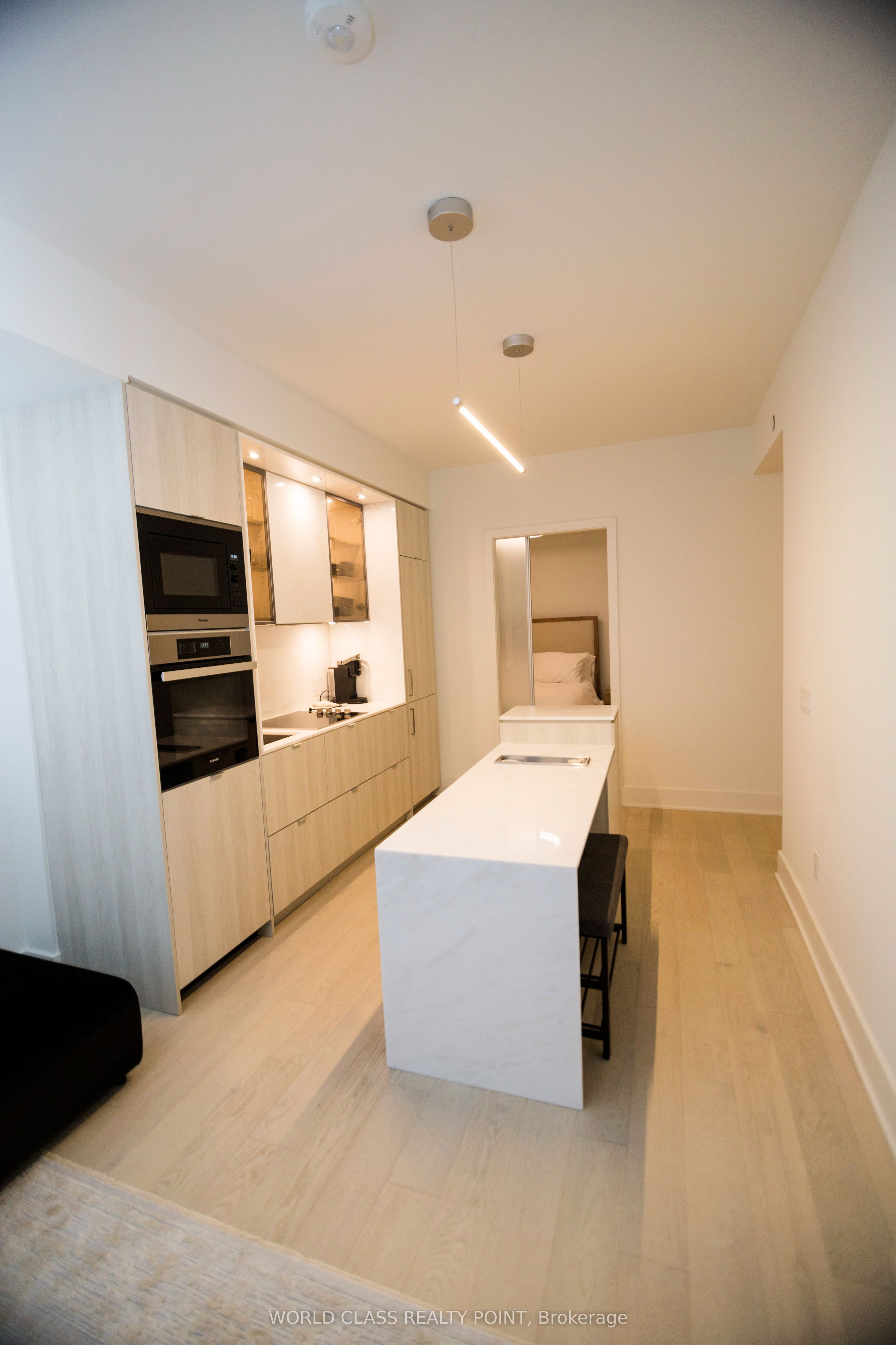 11 Yorkville Avenue 1807, Toronto, ON M4W 1L2 photo 5