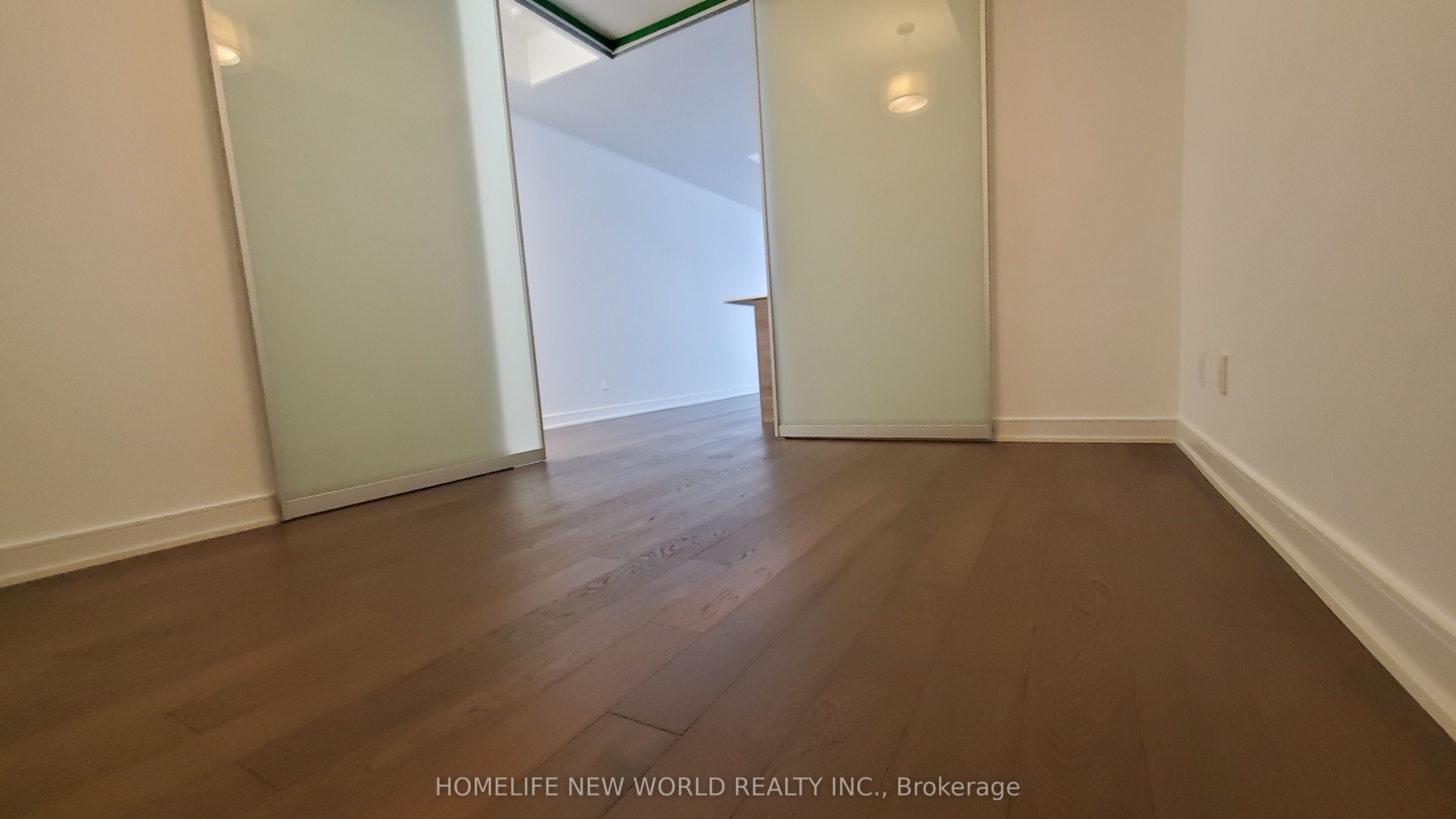 1001 Bay Street 302, Toronto, ON M5S 3A6 photo 5