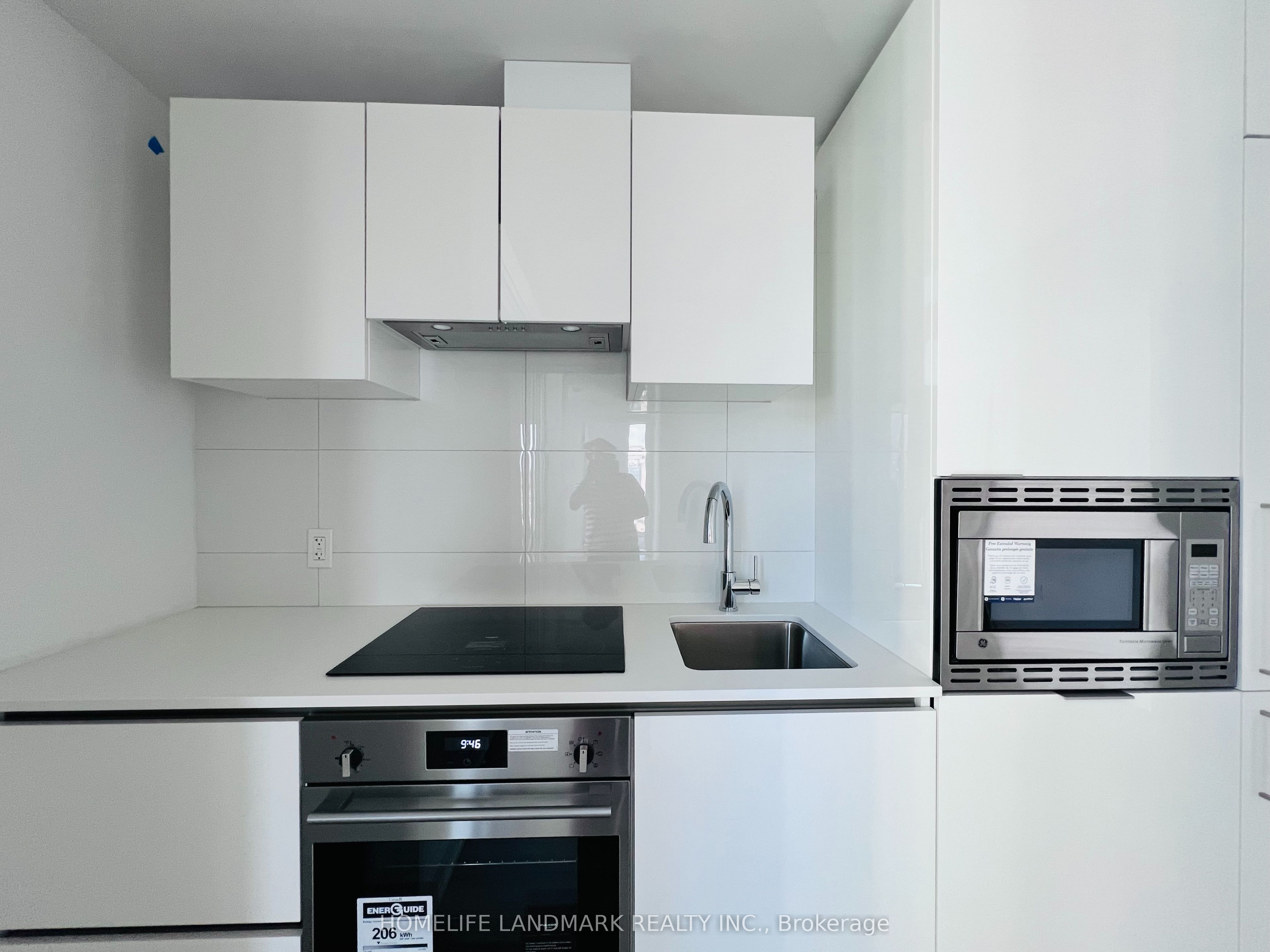 238 Simcoe Street 2603, Toronto, ON M5T 1T4 photo 3
