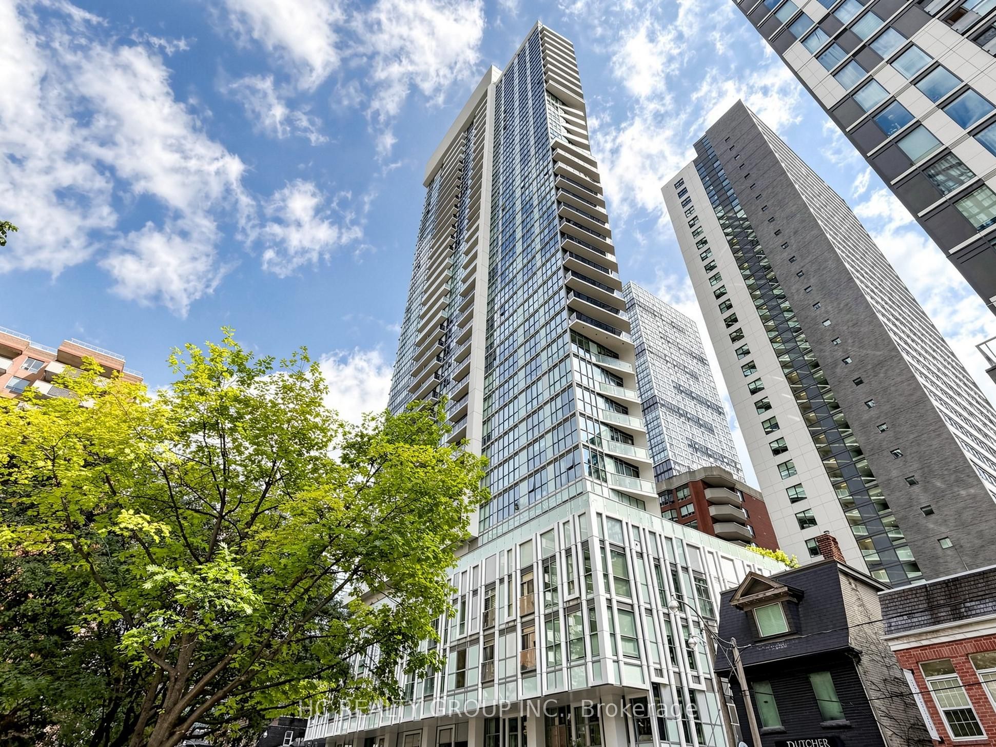 77 Mutual Street 2703, Toronto, ON M5B 0B9
