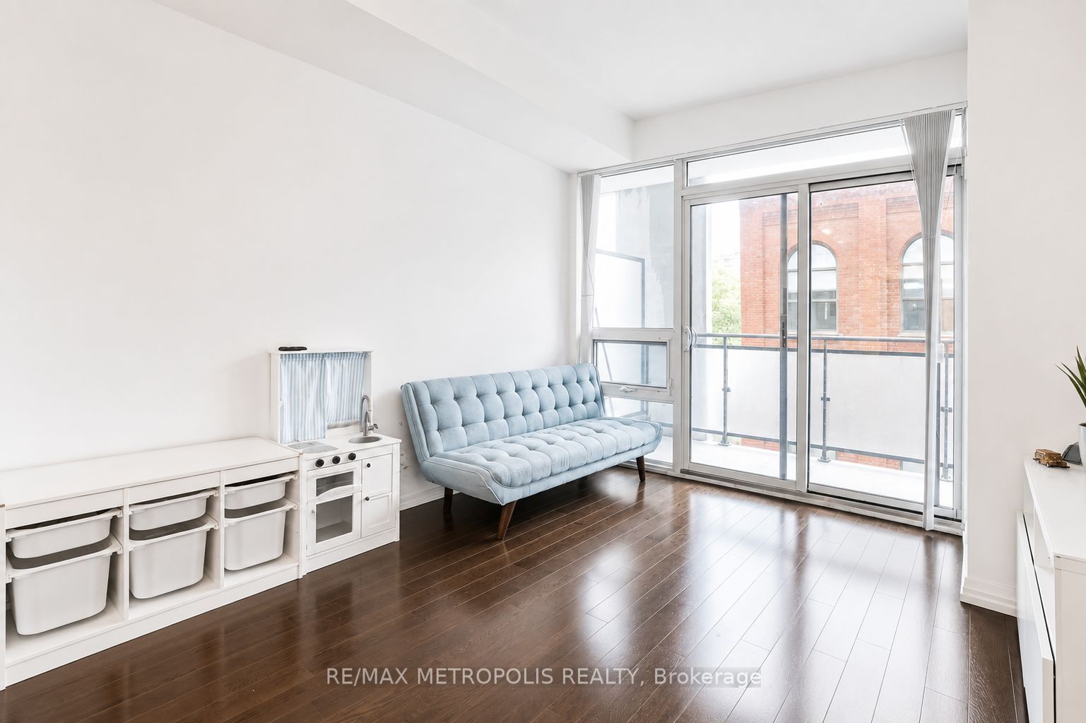 460 Adelaide Street E 520, Toronto, ON M5A 0E7 photo 3