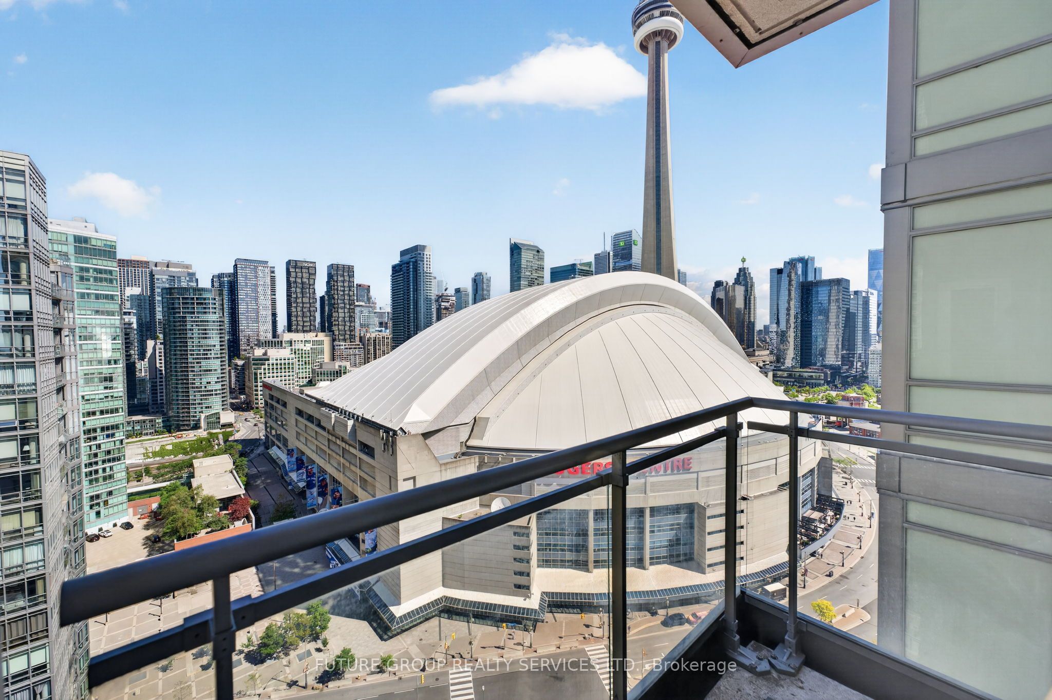 5 Mariner Terrace, Toronto, ON M5V 3V6