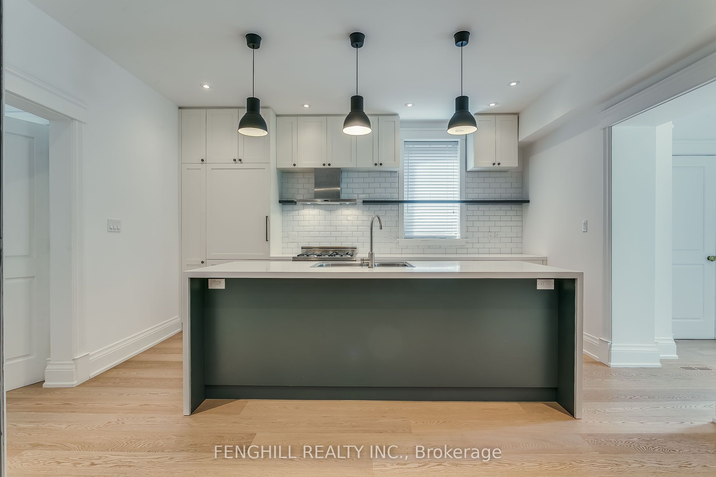 176 Glen Road, Toronto, ON M4W 2W9 photo 2