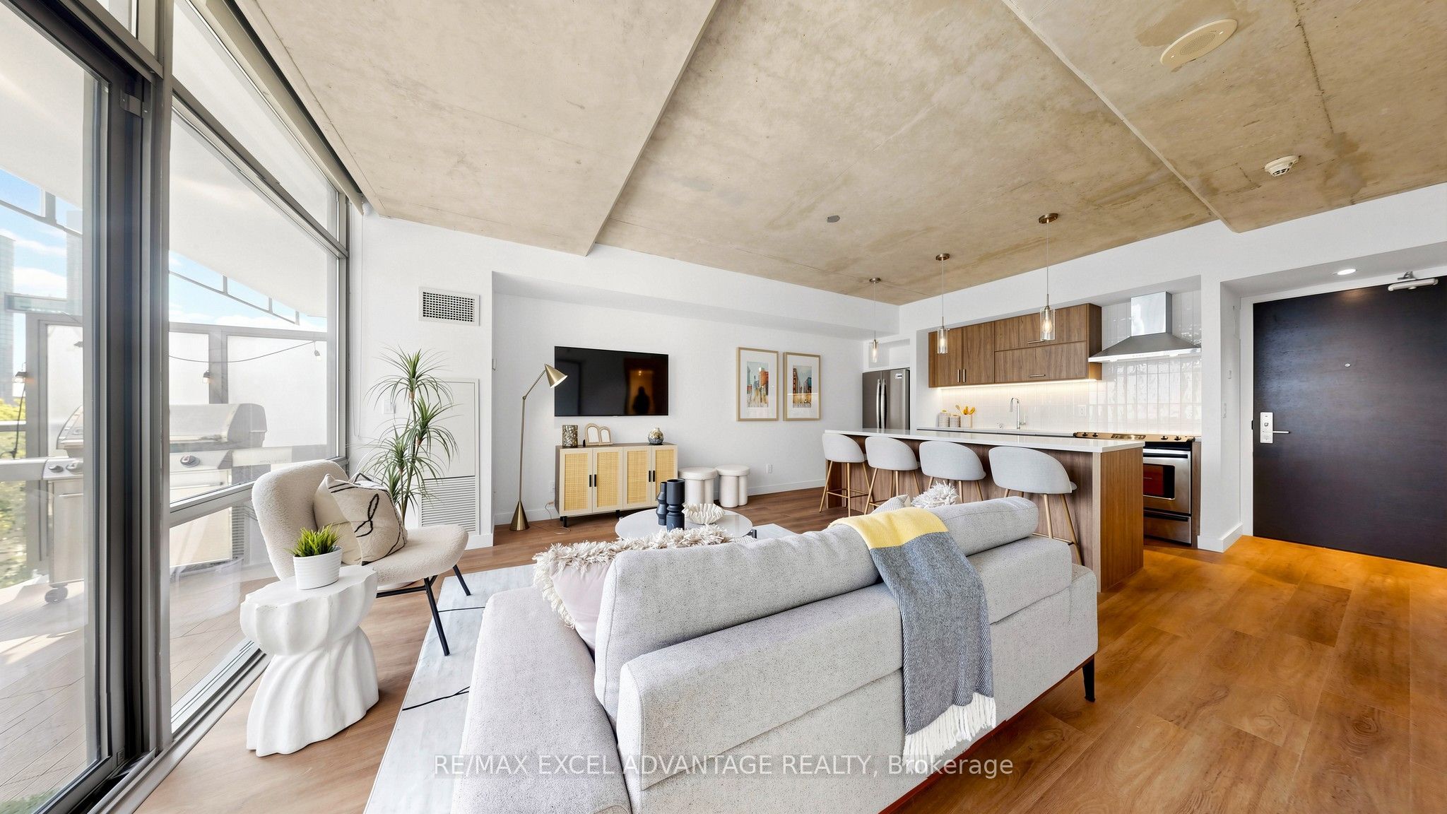55 Stewart Street 829, Toronto, ON M5V 2V1 photo 5