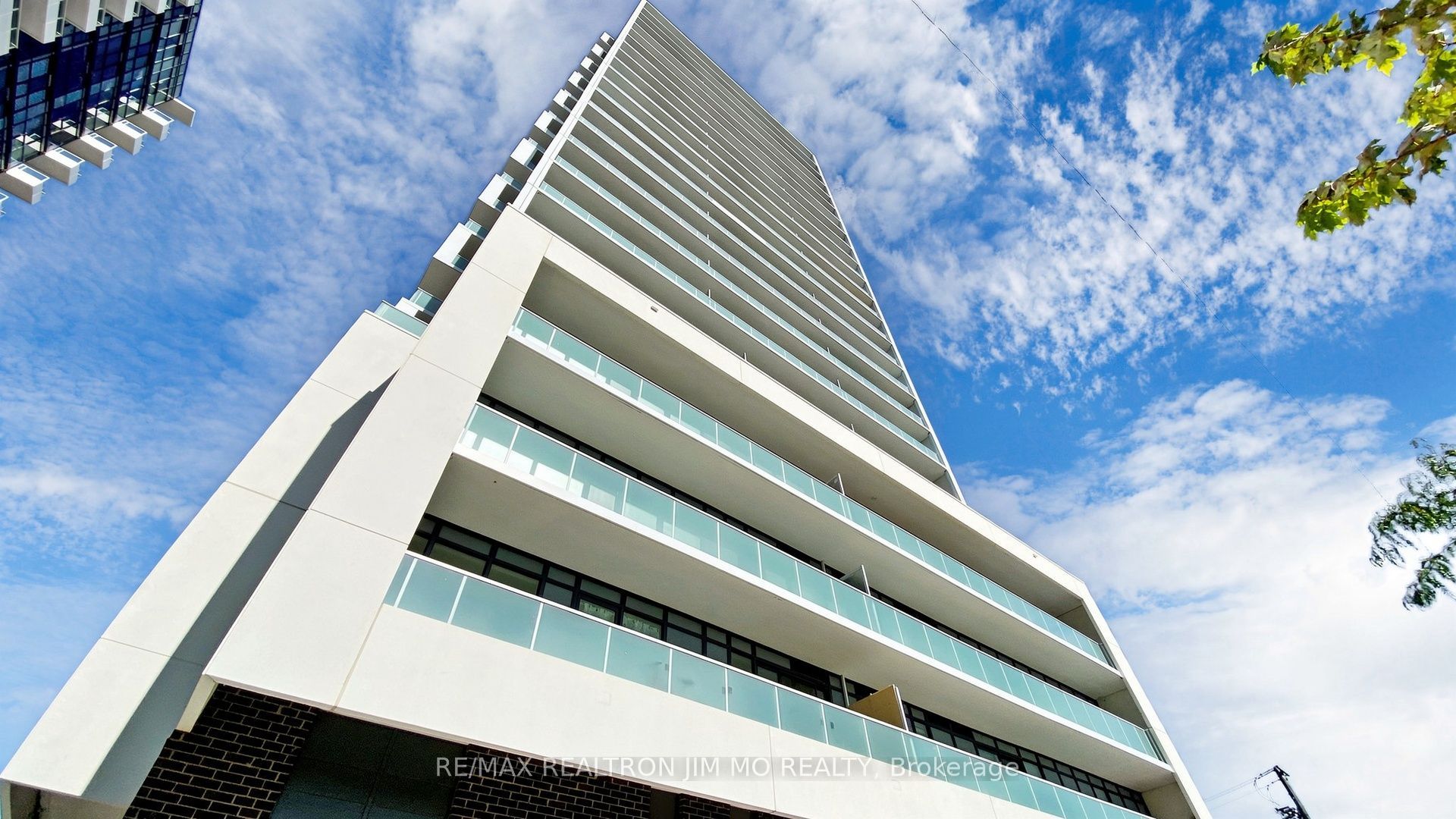 188 Fairview Mall Drive 522, Toronto, ON M2J 0H7 photo 2