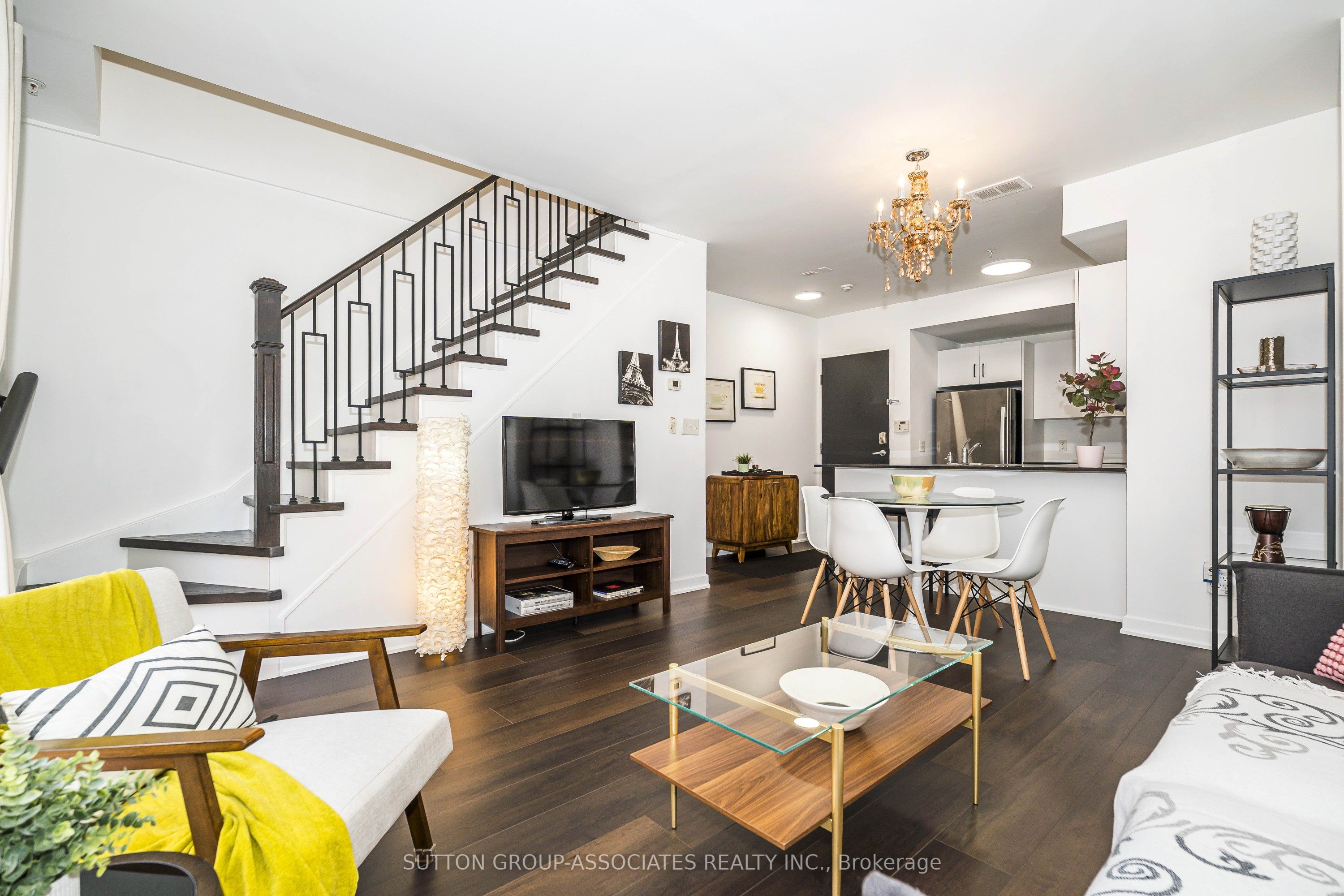 539 Jarvis Street PH7, Toronto, ON M4Y 2H7