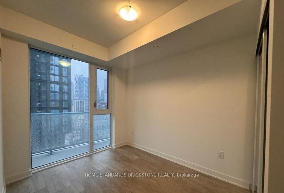 100 Dalhousie Street 1408, Toronto, ON M5B 0C7 photo 3