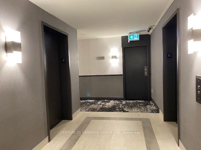 7 Bishop Avenue 1204, Toronto, ON M2M 4J4 photo 4