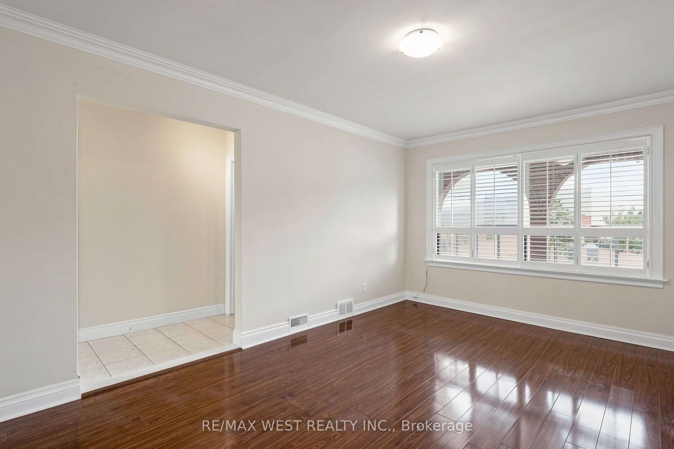 139 Ranee Avenue, Toronto, ON M6A 1N3 photo 5