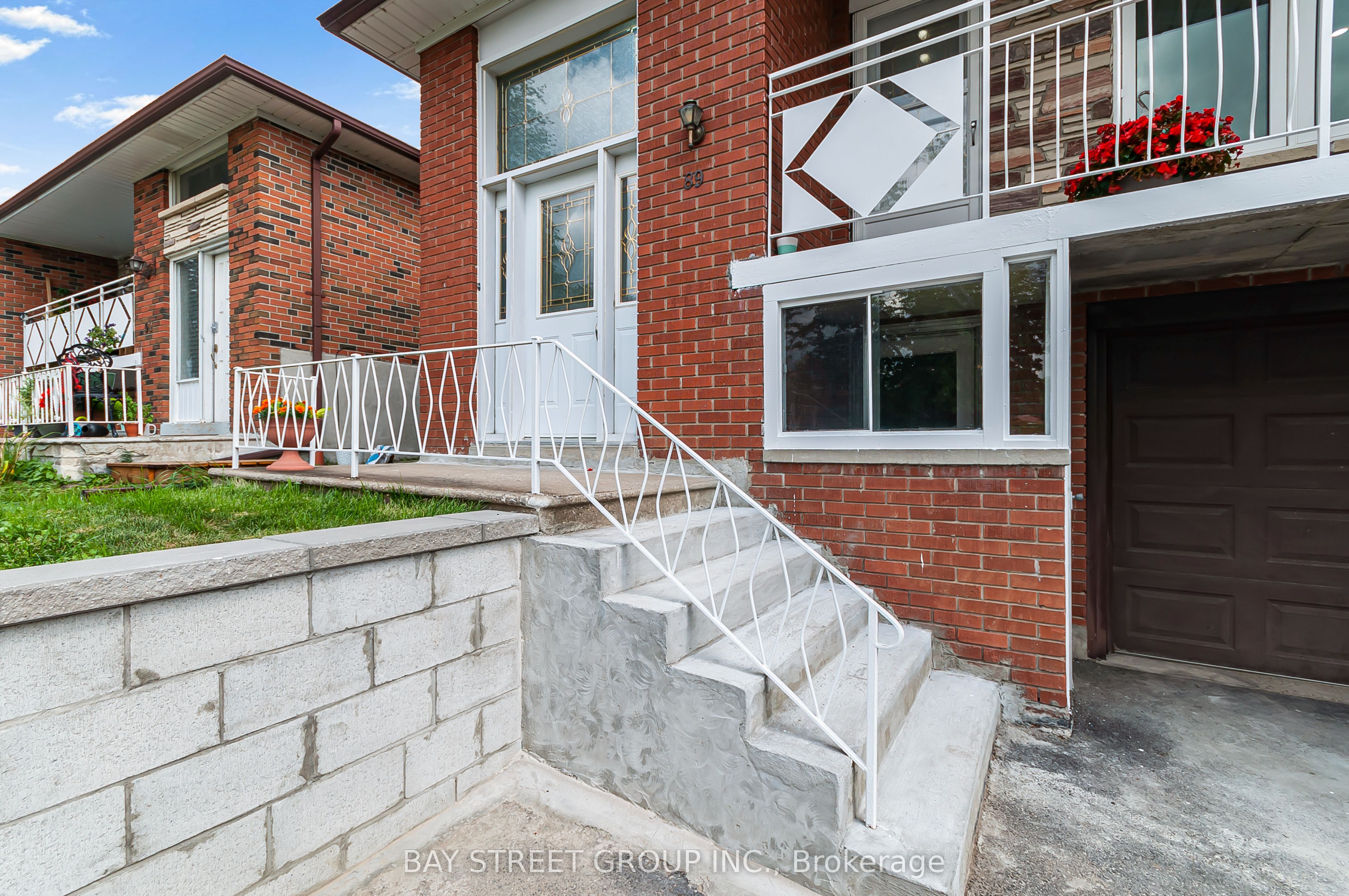 89 Mintwood Drive, Toronto, ON M2M 3A6 photo 3