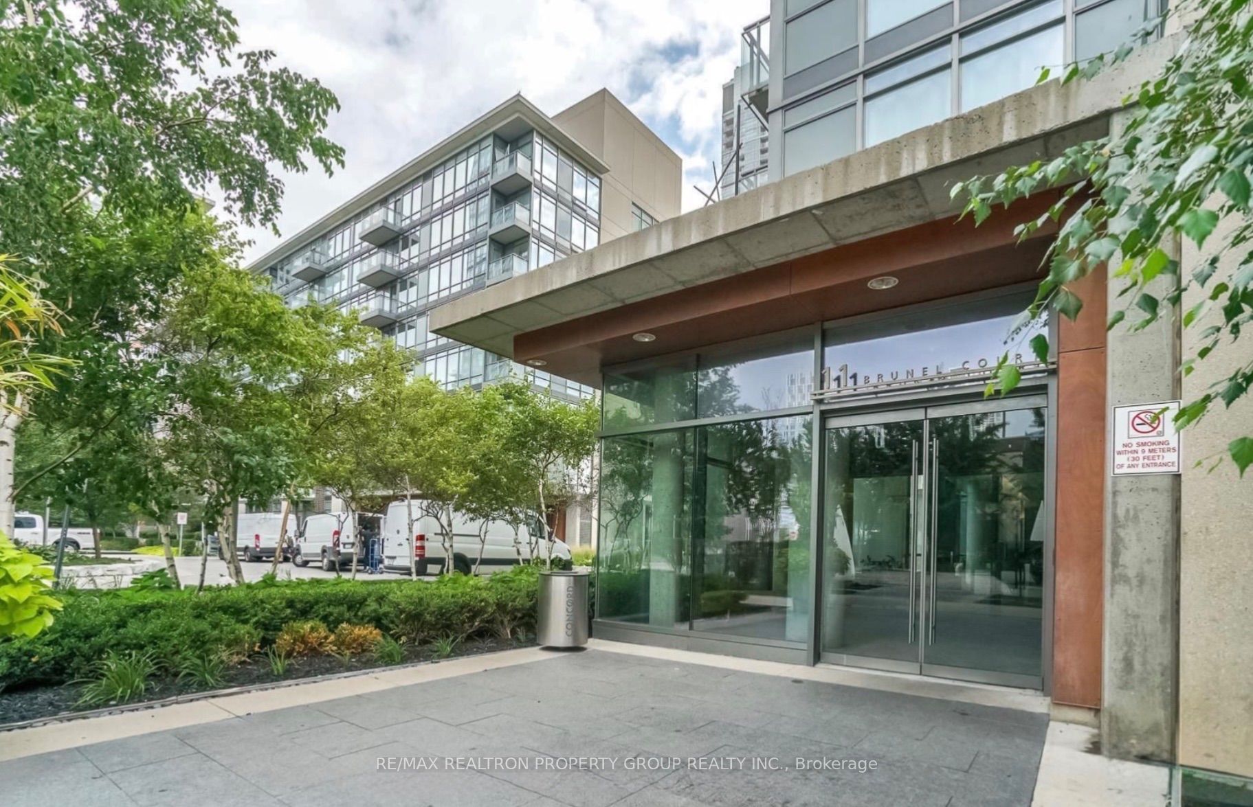 11 Brunel Court 2605, Toronto, ON M5V 3Y3 photo 2