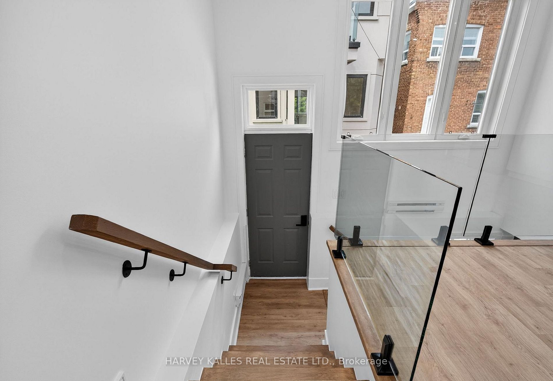 249 Lauder Avenue Garden Suite, Toronto, ON M6E 3H5 photo 3