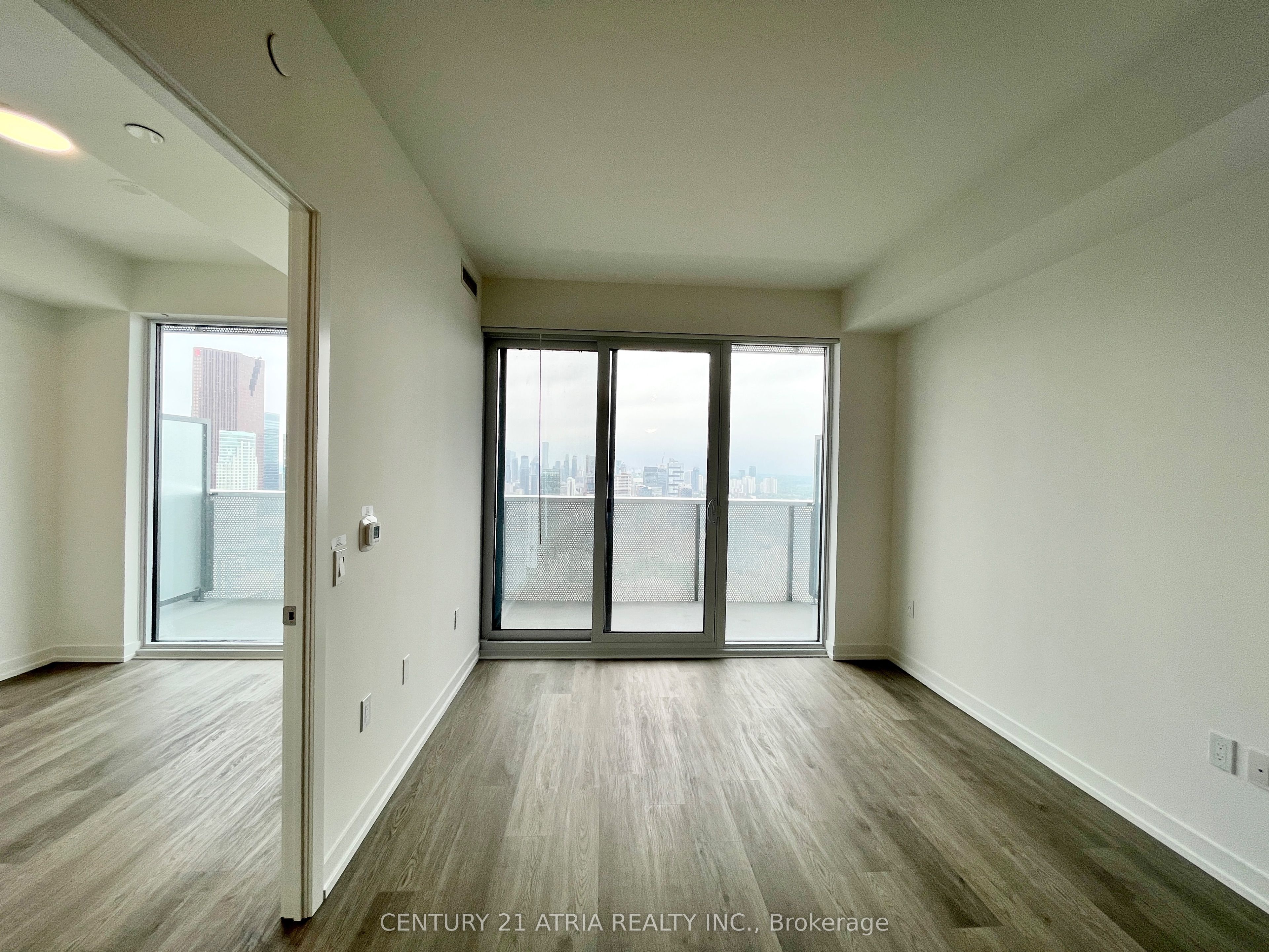 55 Cooper Street 5603, Toronto, ON M5E 0G1 photo 4