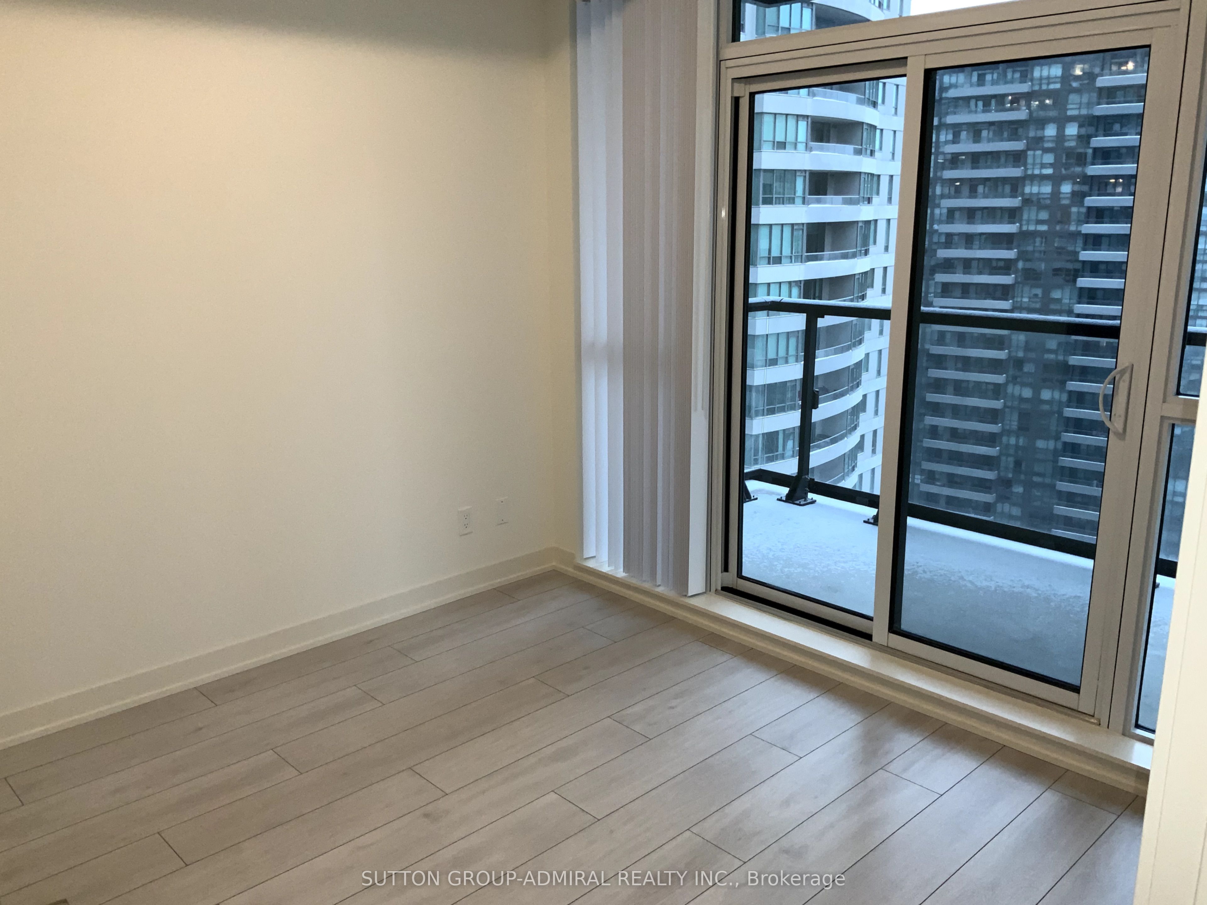 4955 Yonge Street 1703, Toronto, ON M2N 5N6 photo 5