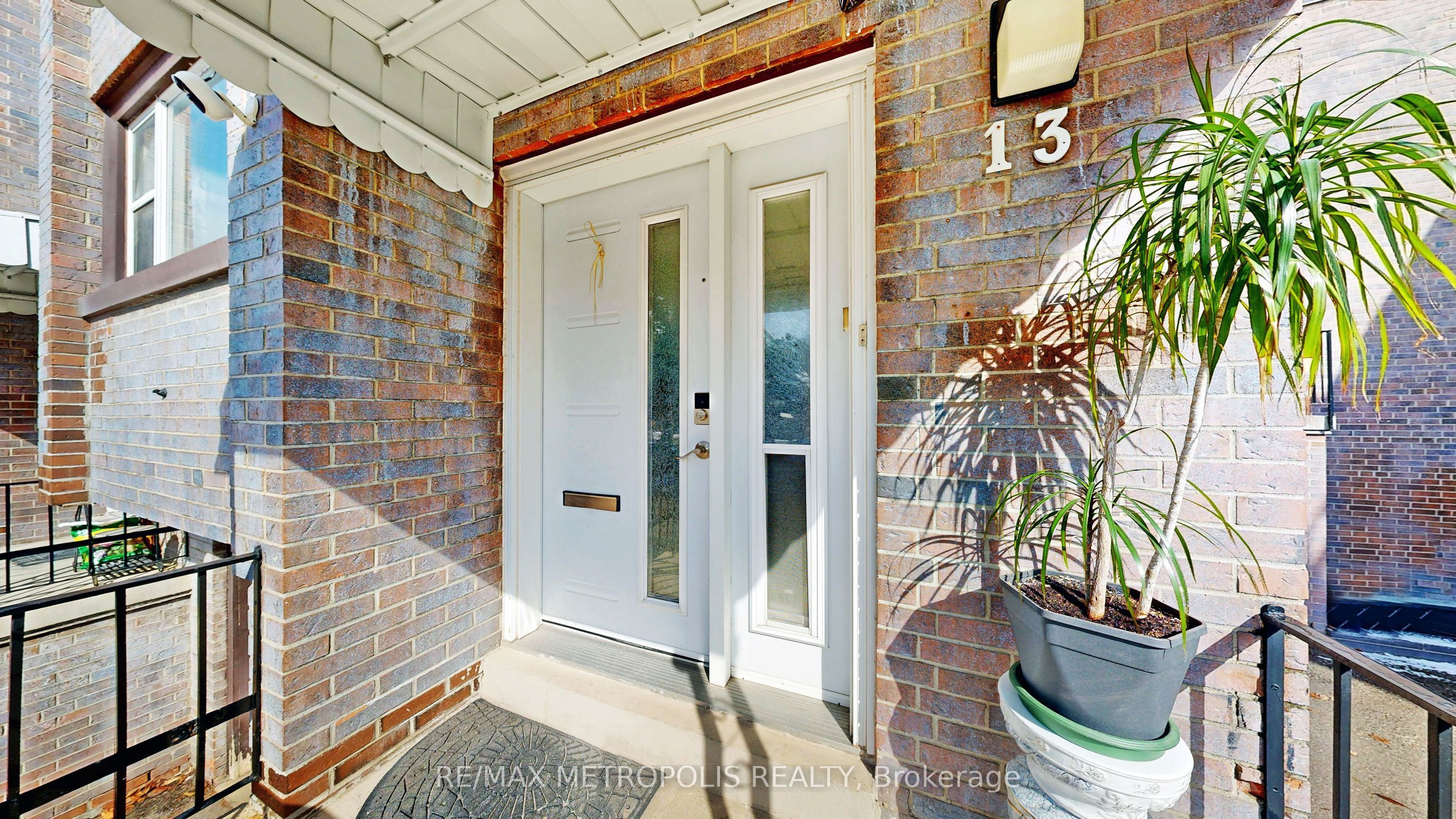 13 Candy Court Way 13, Toronto, ON M2R 2Y7 photo 4