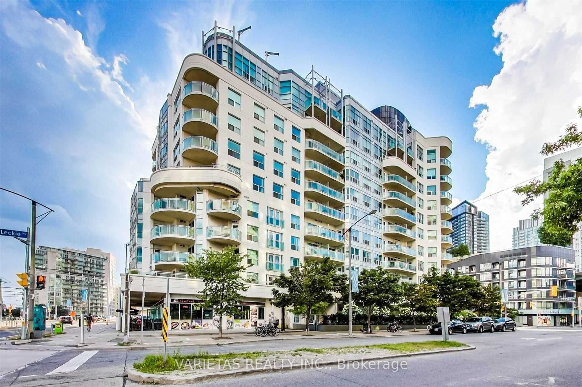 600 Queens Quay West 220, Toronto, ON M5V 3M3 photo 3