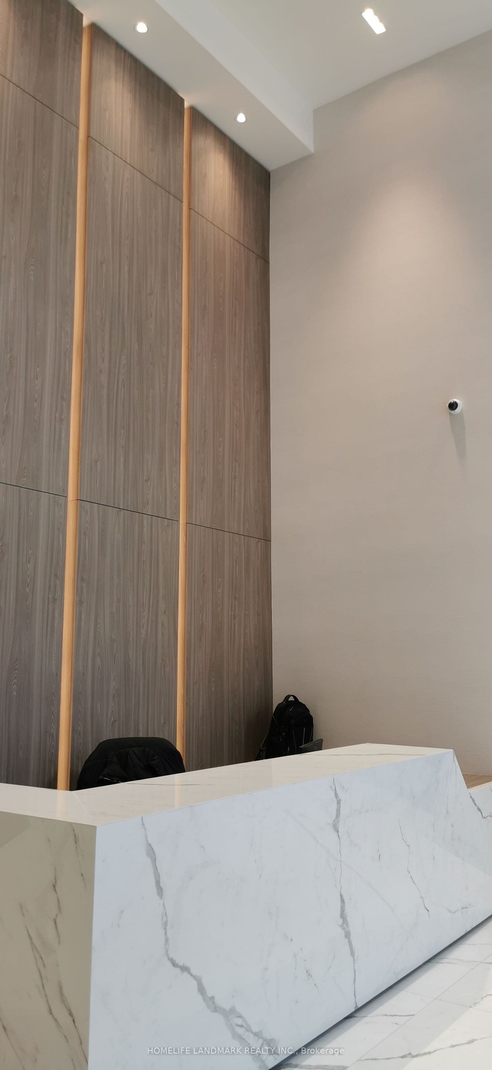 65 Mutual Street 2301, Toronto, ON M5B 0E5 photo 3
