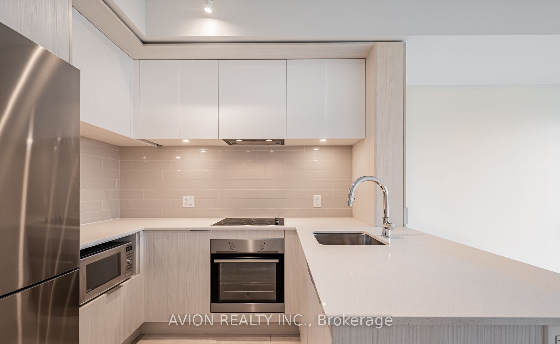 225 Sumach Street 2807, Toronto, ON M5A 0P8 photo 3