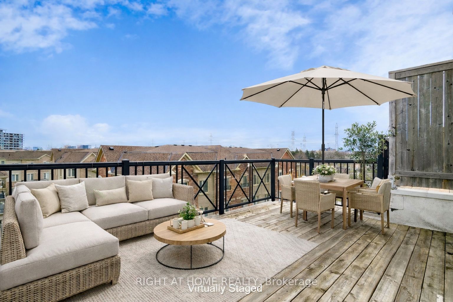 19 Coneflower Crescent 258, Toronto, ON M2R 0A5