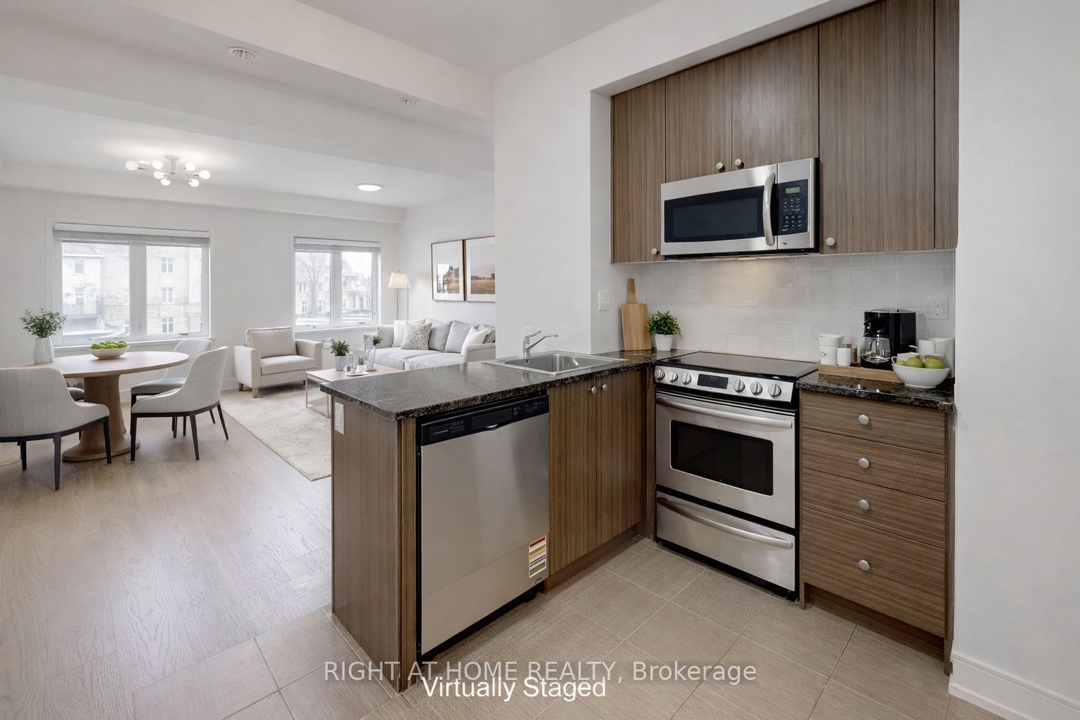19 Coneflower Crescent 258, Toronto, ON M2R 0A5 photo 3
