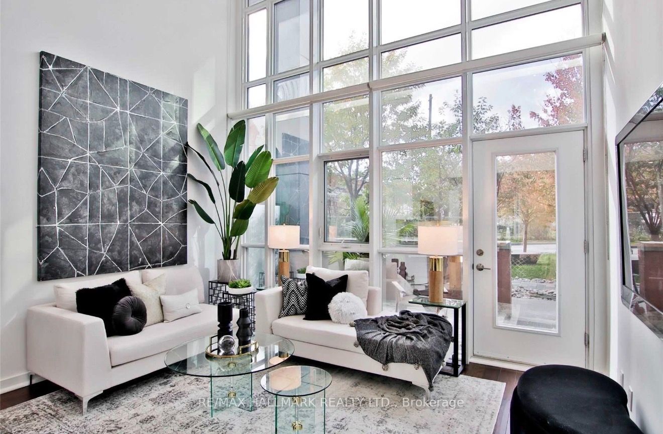 5 Hanna Avenue 108, Toronto, ON M6K 0B3 photo 2