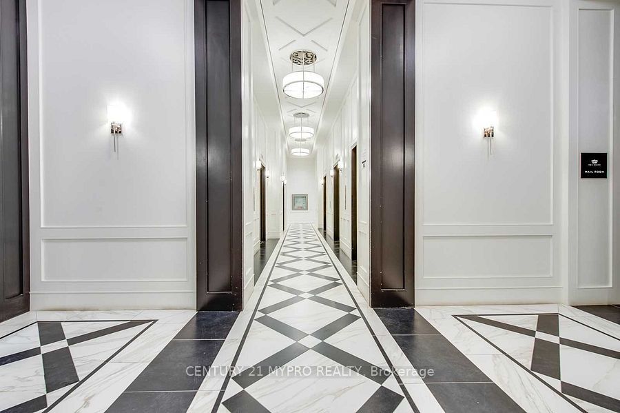 955 Bay Street 2707, Toronto, ON M5S 0C6 photo 2